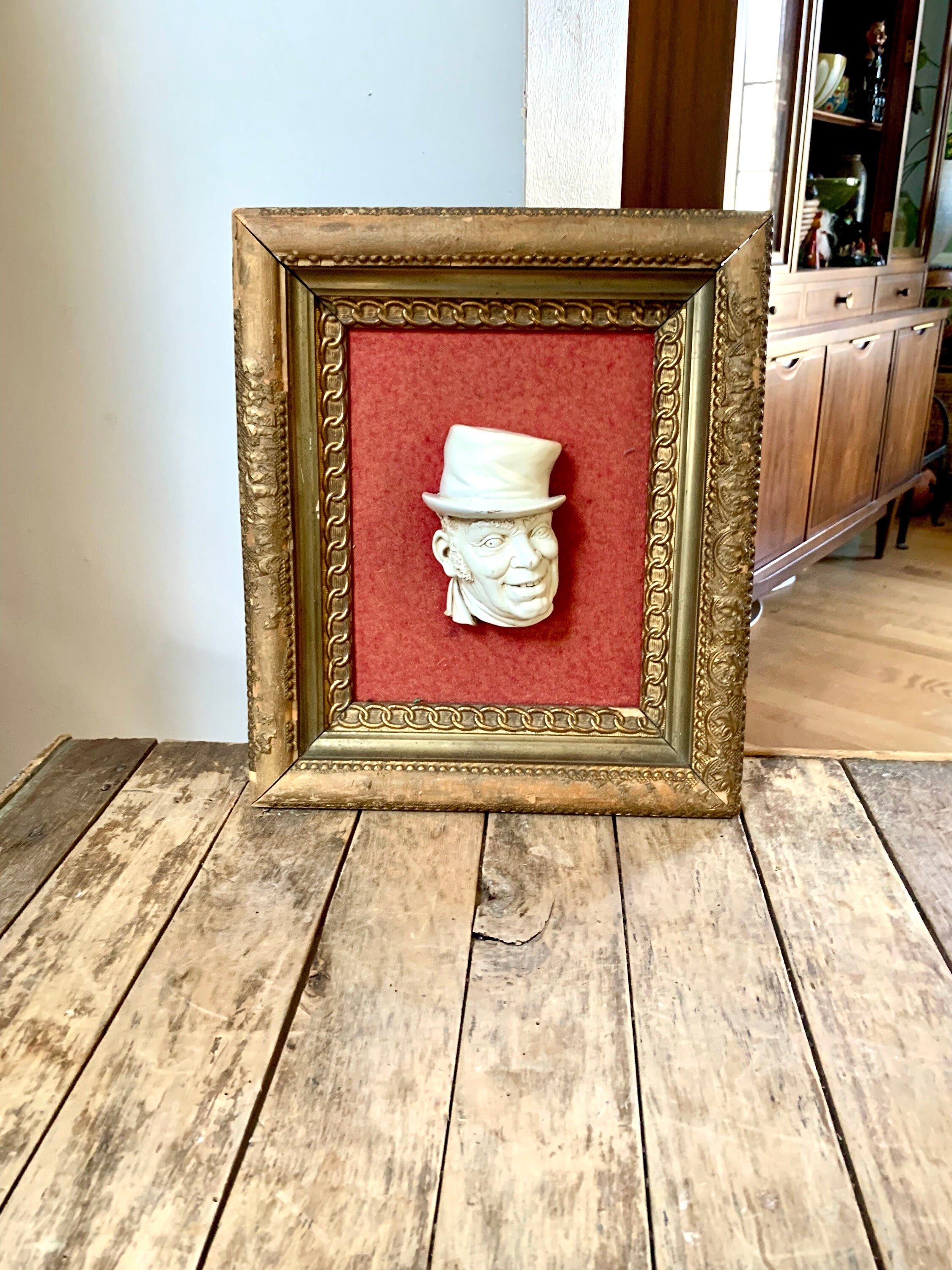 Vintage Framed Bossons Man in Top Hat | Framed Head Figurine | Distressed Framed Bossons Head Rare Bossons Wall Hanging | A Christmas Carol