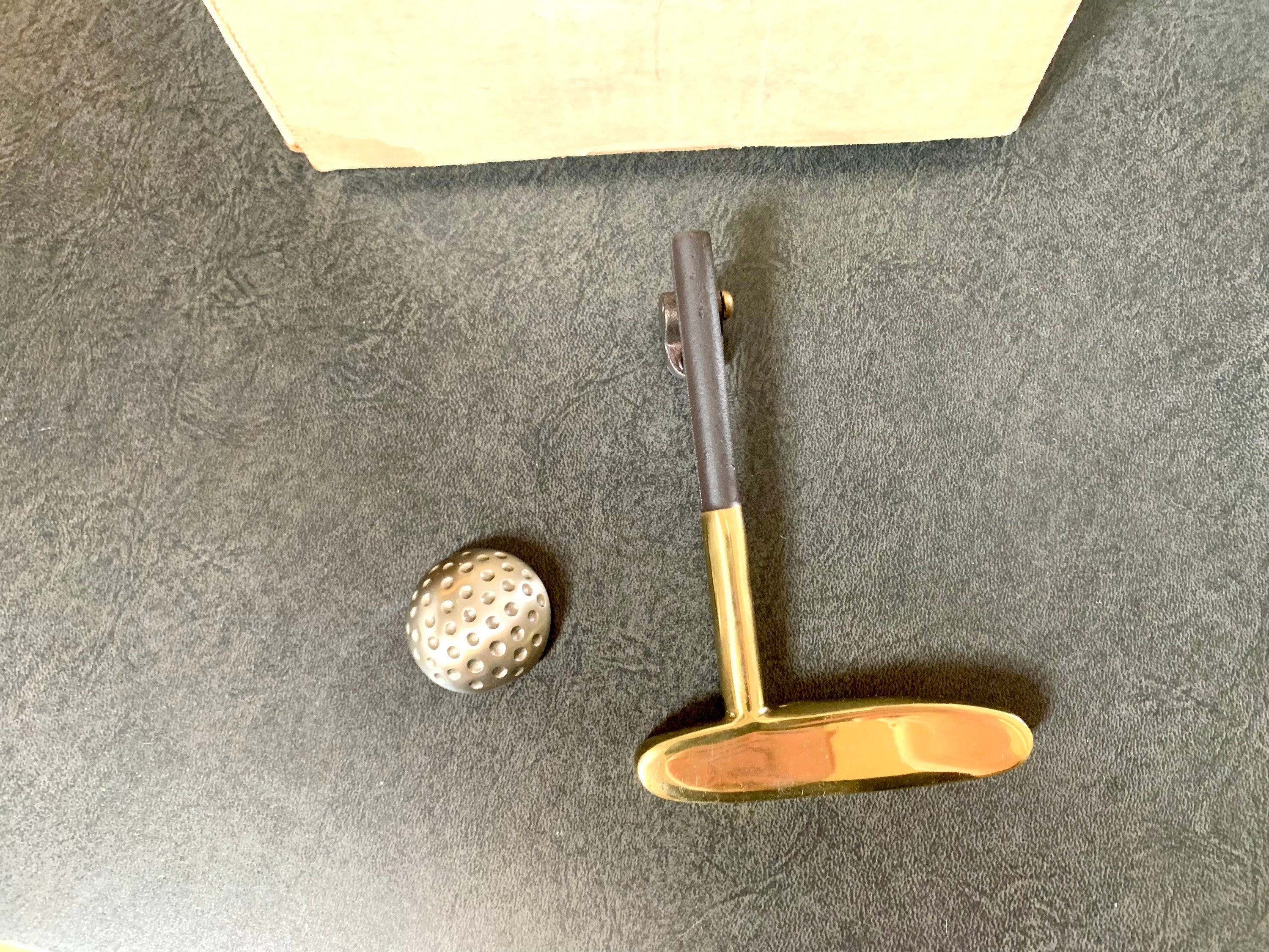Vtg Michael Healy Golf Door Knocker | Golf Putter Door Knocker | Michael Healy Brass Door Knocker | Golf Club Door Knocker