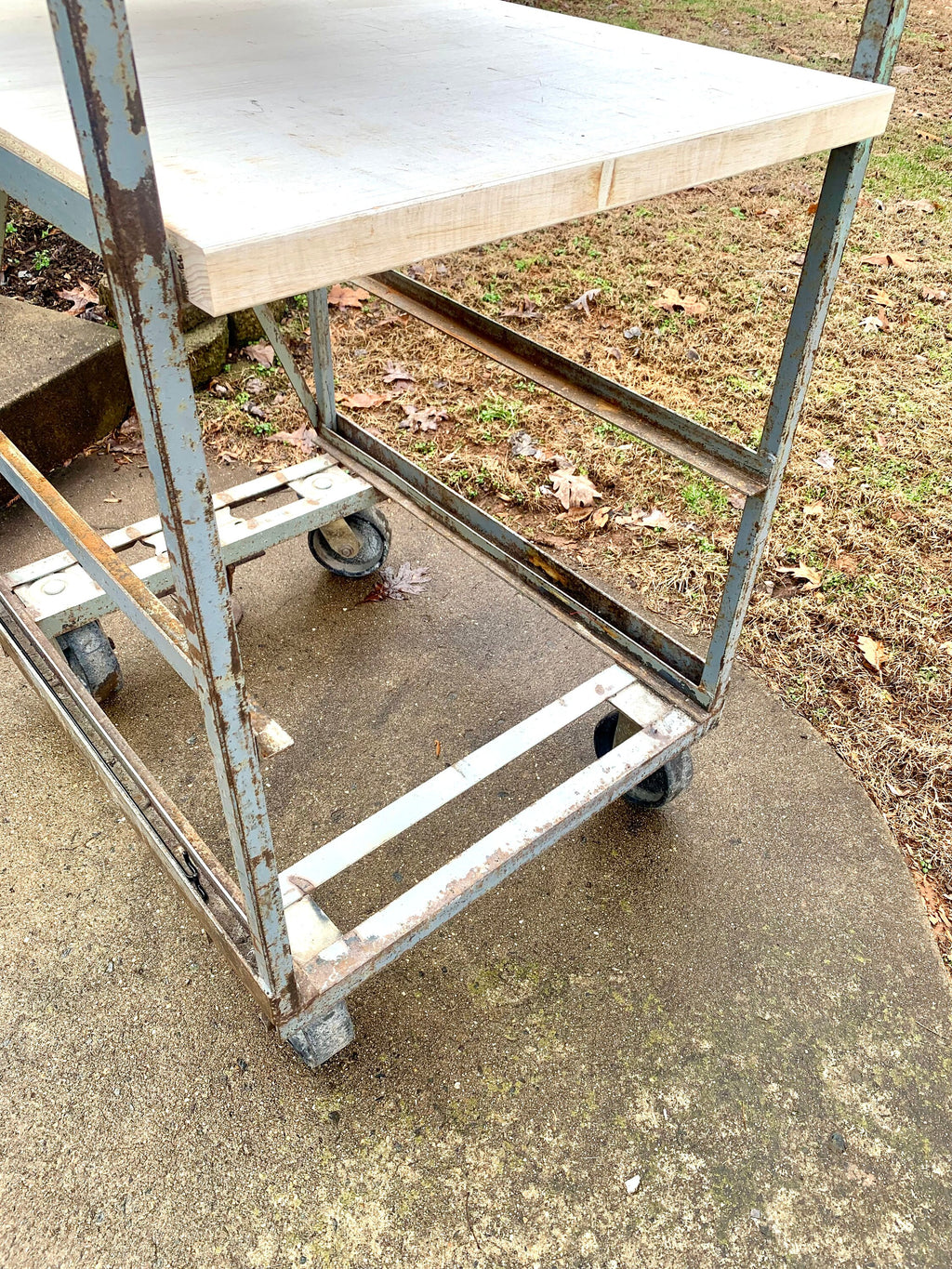 Industrial Rolling Baking Tray Cart | Industrial Pottery Cart | Vtg Distressed REED Metal Cart| Baker's Rack| Rustic Metal Shelf