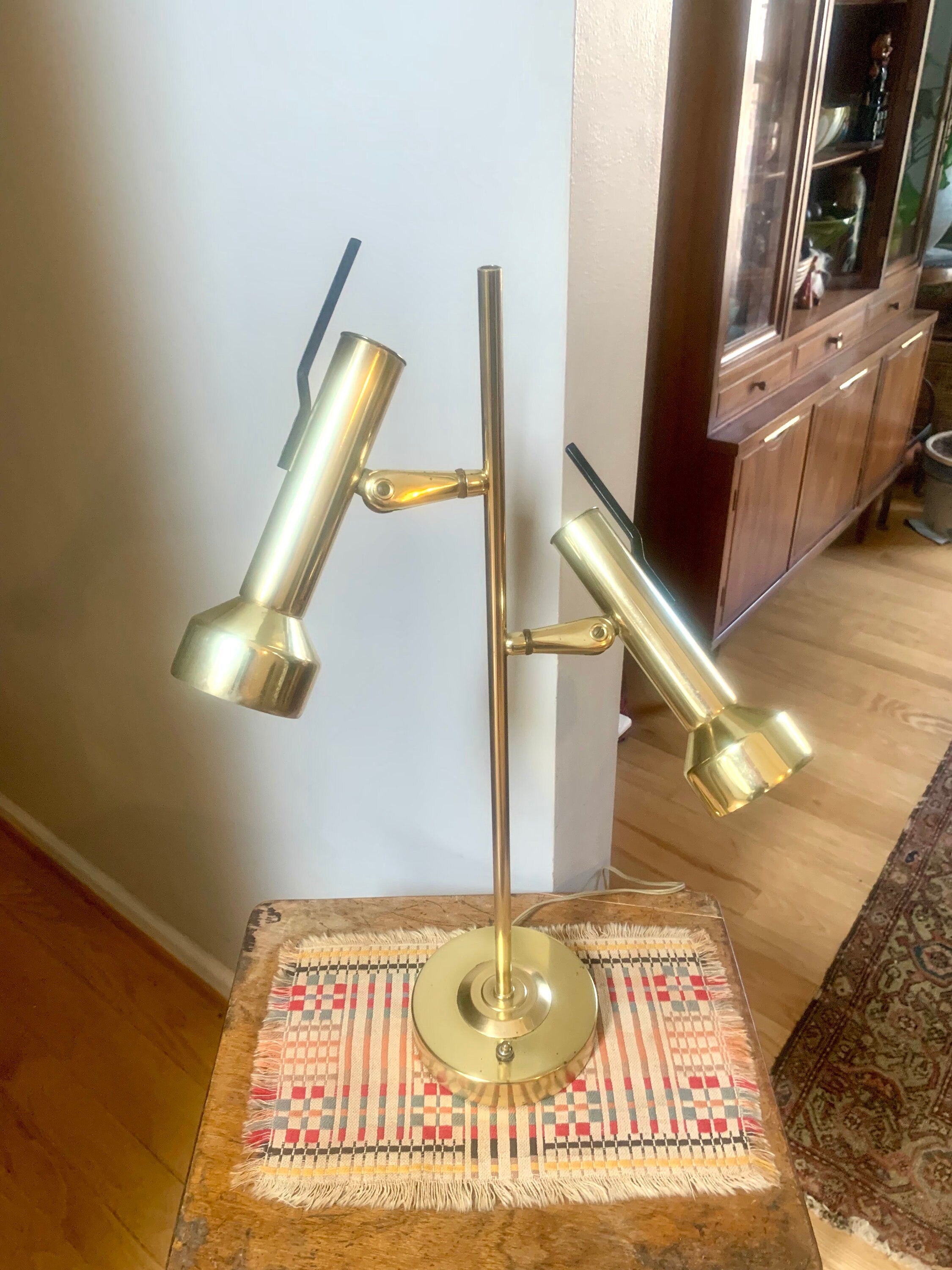 Vintage Brass MCM Table Lamp | Adjustable Brass Table Lamp | Brass Adjustable Spotlight | Mid Century Table Lamp