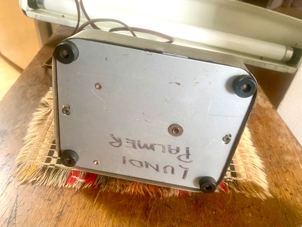 Metal Banker's Desk Lamp | Gray Metal Desk Lamp | Vintage Metal Shade Fluorescent Lamp | Art Deco Metal Desk Lamp | Metal Bankers Lamp