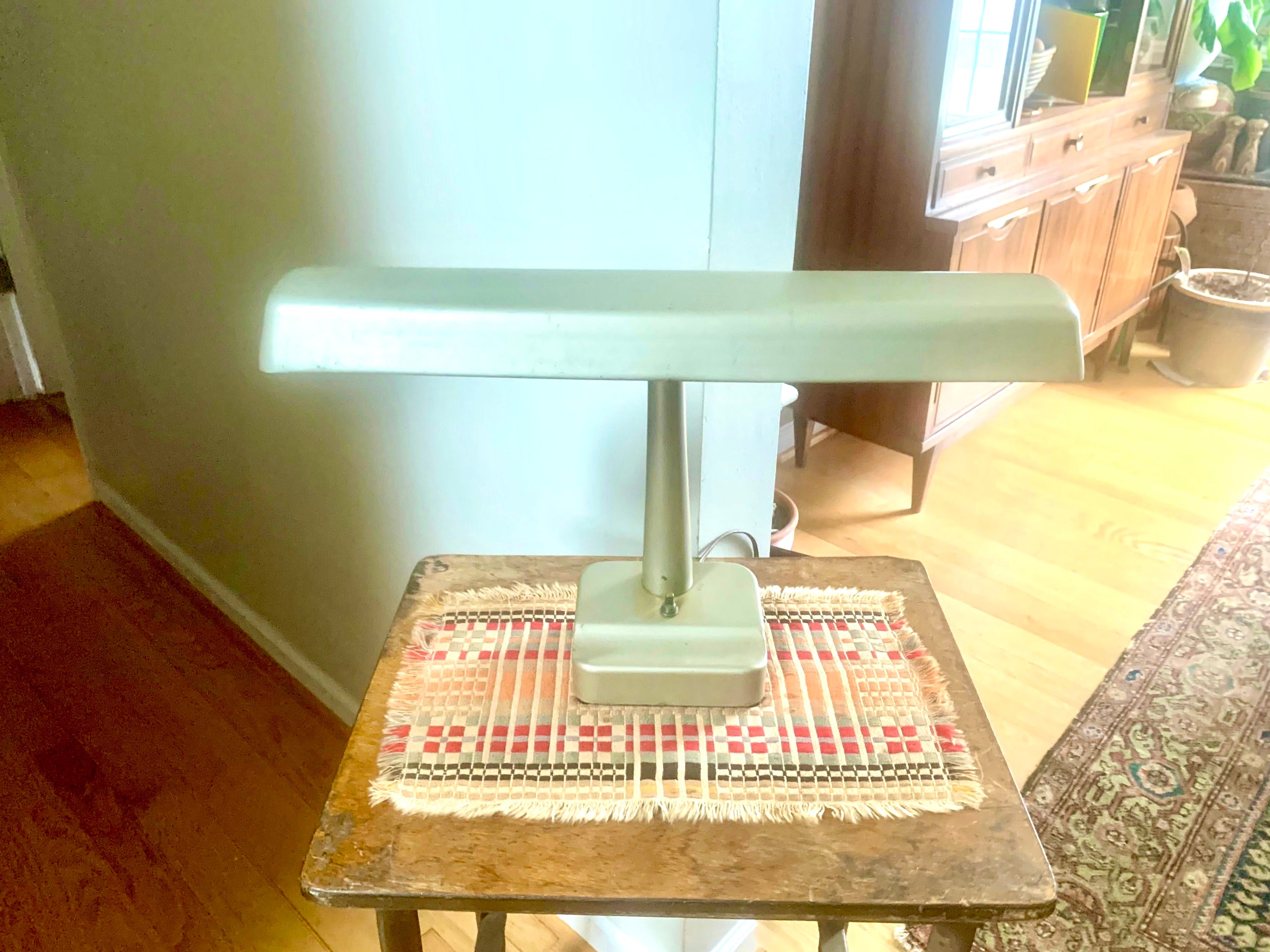 Metal Banker's Desk Lamp | Gray Metal Desk Lamp | Vintage Metal Shade Fluorescent Lamp | Art Deco Metal Desk Lamp | Metal Bankers Lamp