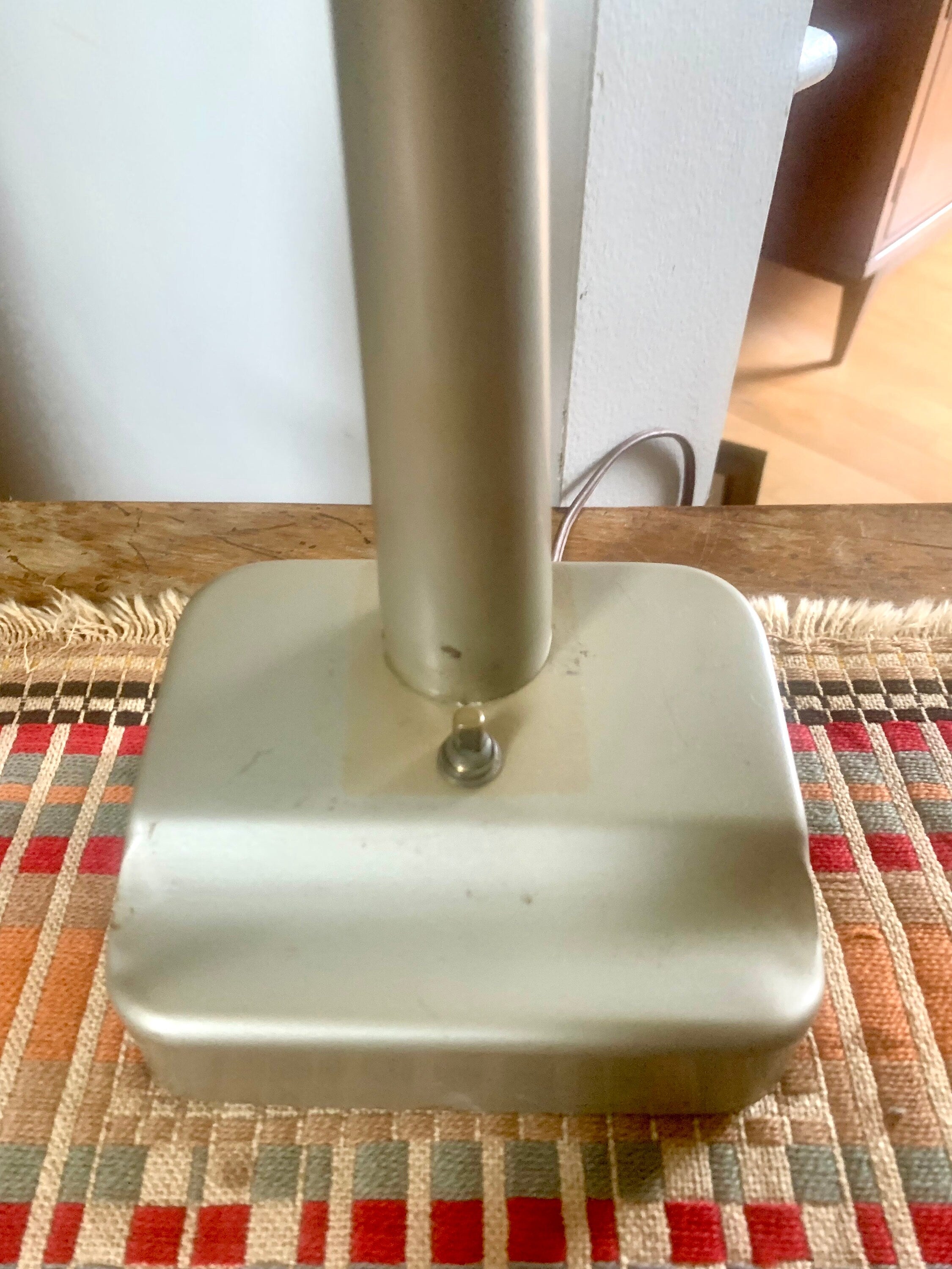 Metal Banker's Desk Lamp | Gray Metal Desk Lamp | Vintage Metal Shade Fluorescent Lamp | Art Deco Metal Desk Lamp | Metal Bankers Lamp