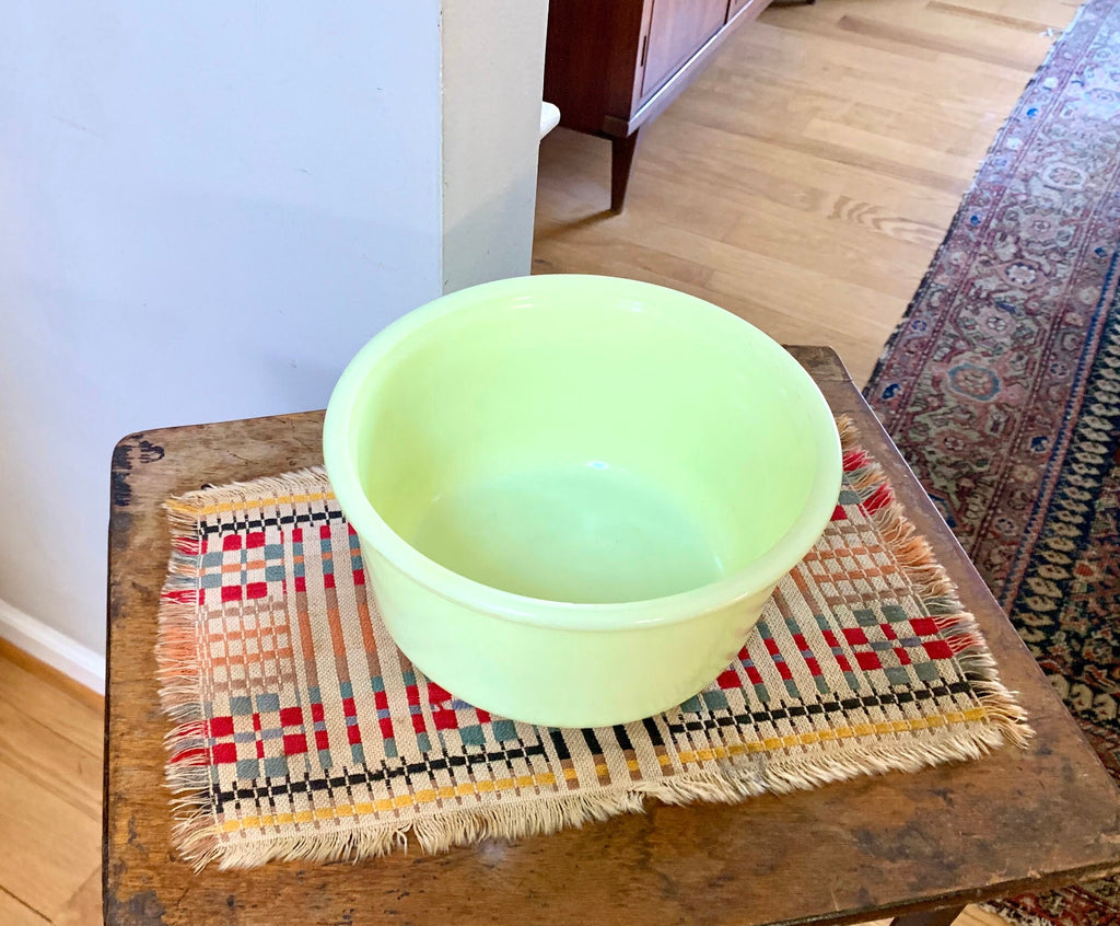 Vtg Uranium Glass Mixing Bowl | Vaseline Glass Mixing Bowl | 9" Uranium Mixing Bowl | MCM Mixing Bowl