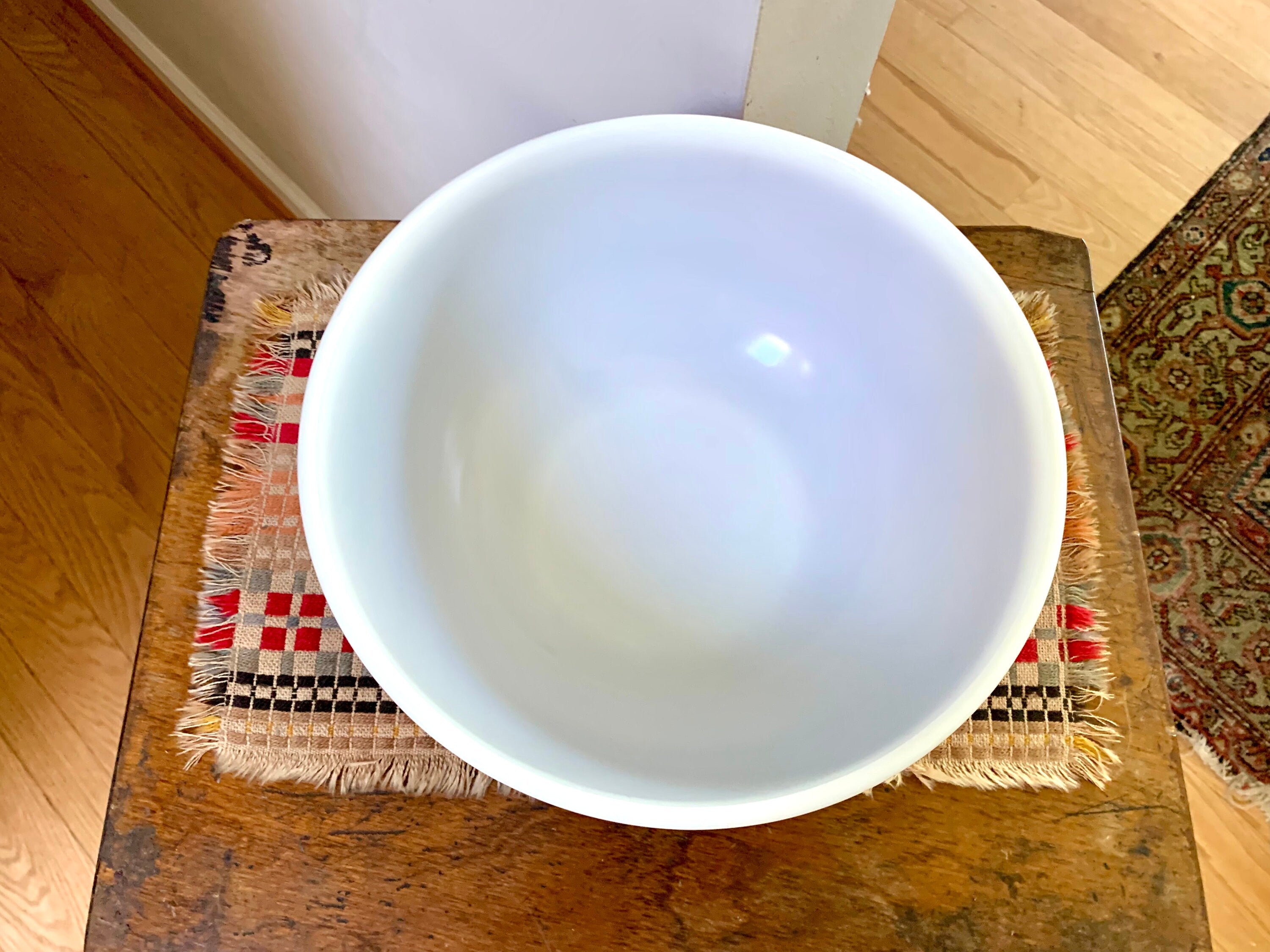 Brown Pyrex Mixing Bowl | Pyrex 404 Brown and White Rim Bowl| 4 Quart Brown Glass Bowl| Large Brown Mid Century Bowl| Vintage Pyrex Cookware