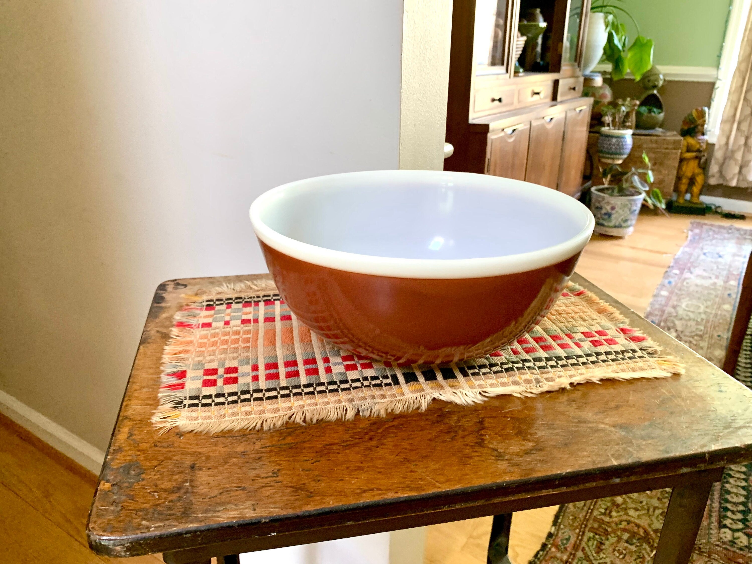 Brown Pyrex Mixing Bowl | Pyrex 404 Brown and White Rim Bowl| 4 Quart Brown Glass Bowl| Large Brown Mid Century Bowl| Vintage Pyrex Cookware