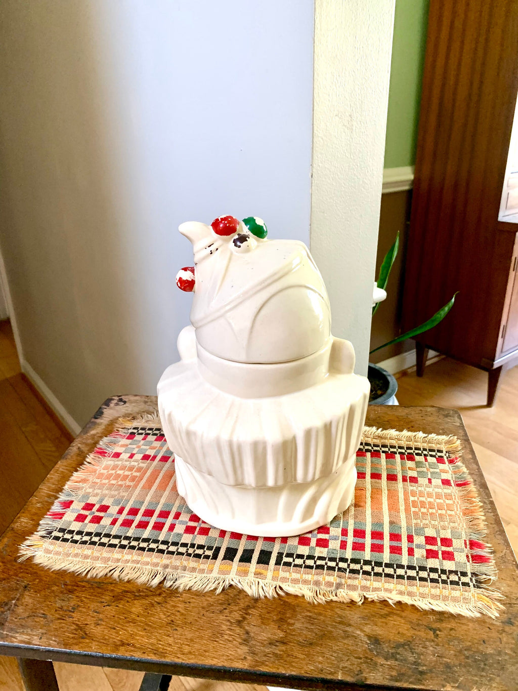 Vtg McCoy Pottery Clown Cookie Jar | McCoy Ceramic Clown Cooking Jar | Distressed Paint Clown Cookie Jar | McCoy Cooking Container
