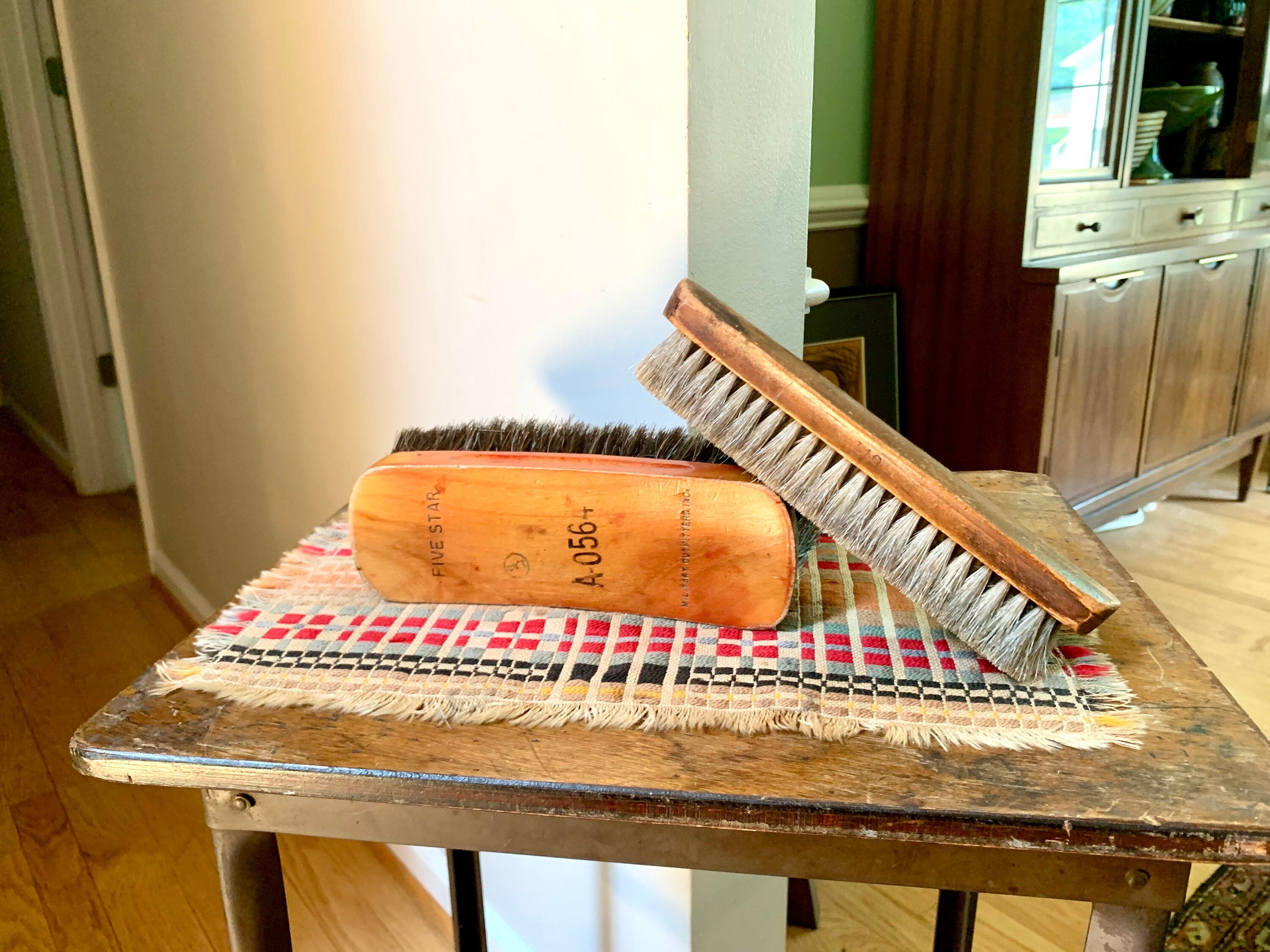 Pair of 2 Wooden Shoe Polishing Brushes | 2 Shoe Shine Brushes | Horse Hair Shoe Brushes | Wood Shoe Shine Brushes | Military Outfitters Shoe Brush