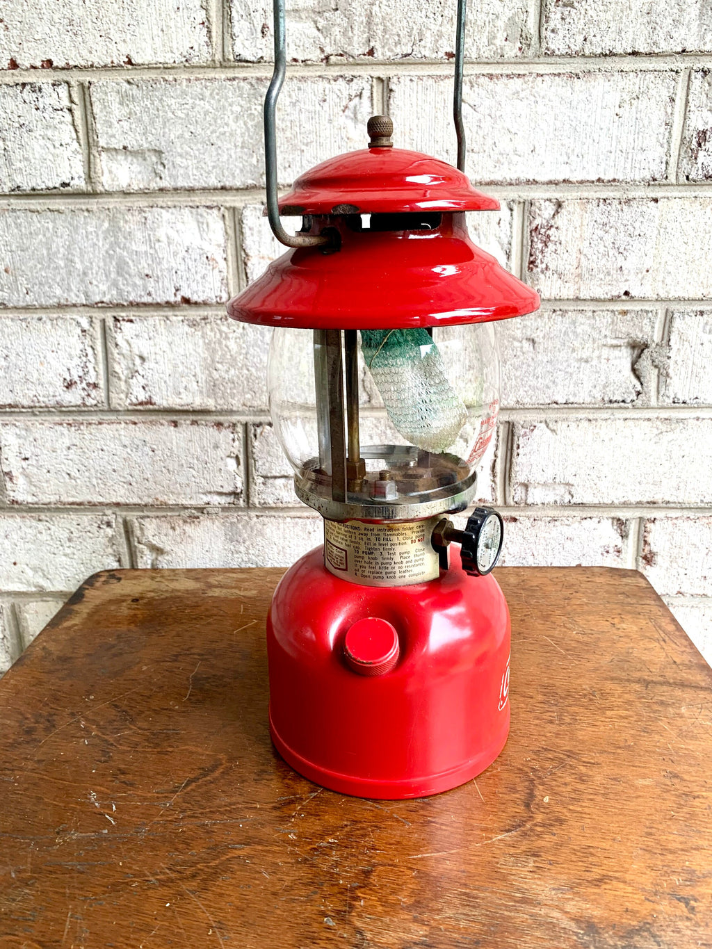 Vtg Coleman Model 200A Lantern | Coleman Red Lantern | 1978 Model 200A Coleman Lantern | Round Globe Coleman Lantern | Single Mantle