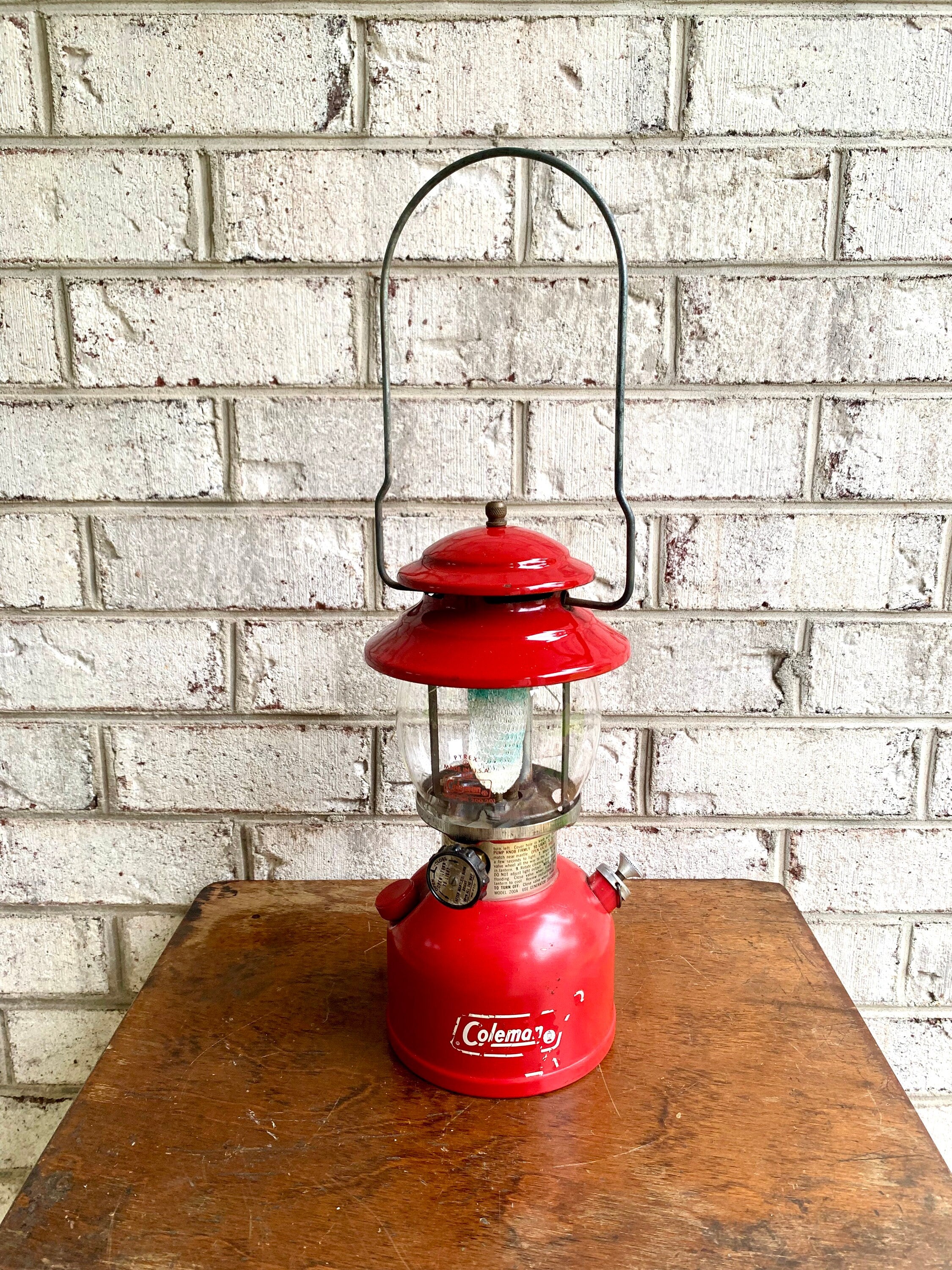 Vtg Coleman Model 200A Lantern | Coleman Red Lantern | 1978 Model 200A Coleman Lantern | Round Globe Coleman Lantern | Single Mantle