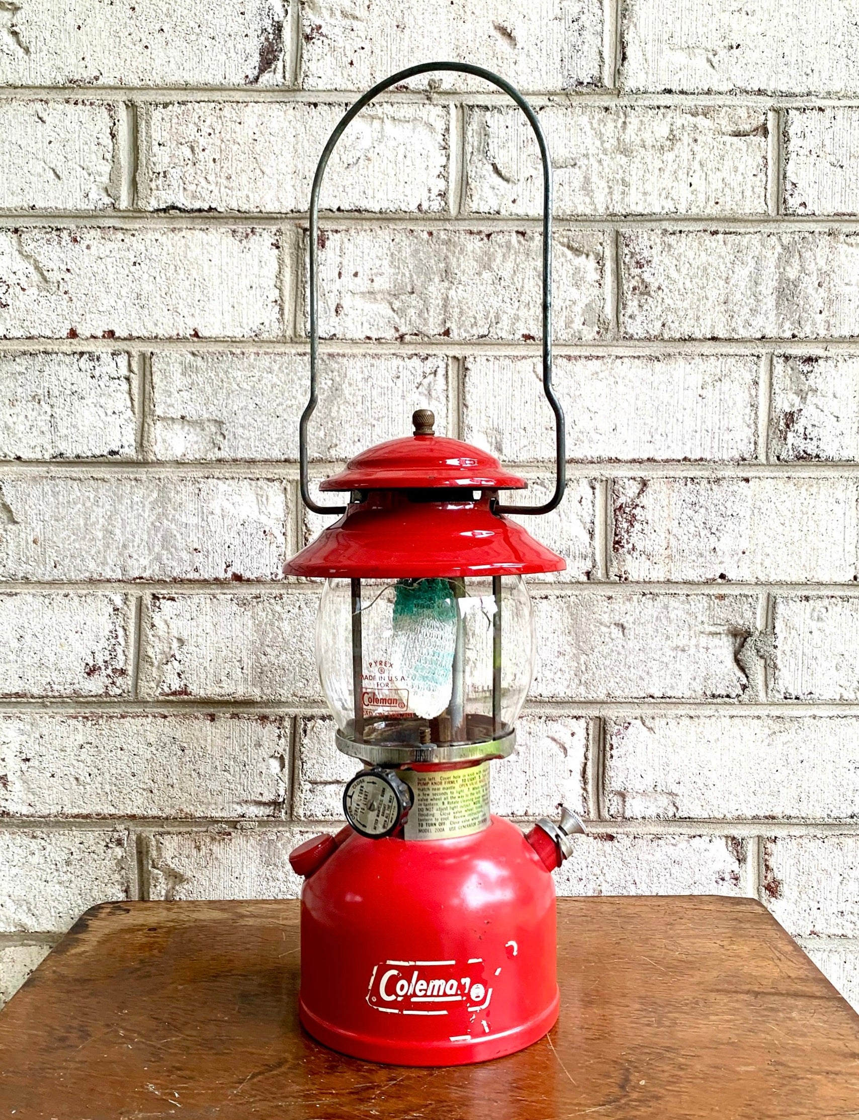 Vtg Coleman Model 200A Lantern | Coleman Red Lantern | 1978 Model 200A Coleman Lantern | Round Globe Coleman Lantern | Single Mantle