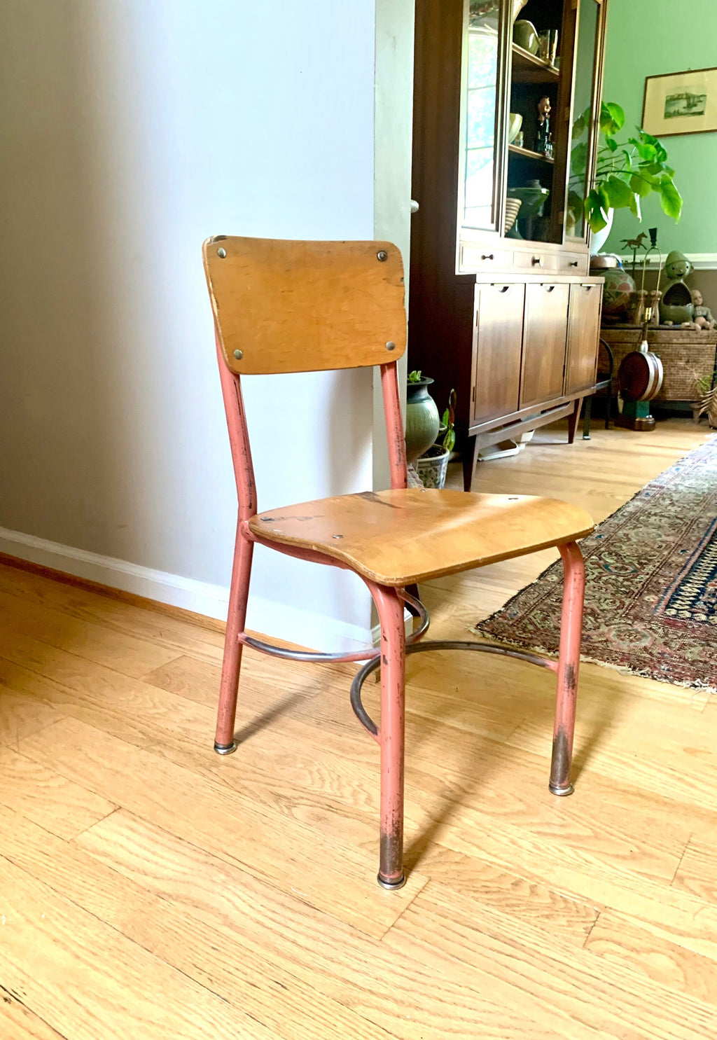 Vtg Heywood Wakefield Chair | Shabby Chic Metal School Chair | Chippy Paint Child's Seat | Pink Kid's Chair| Rustic Industrial Decor