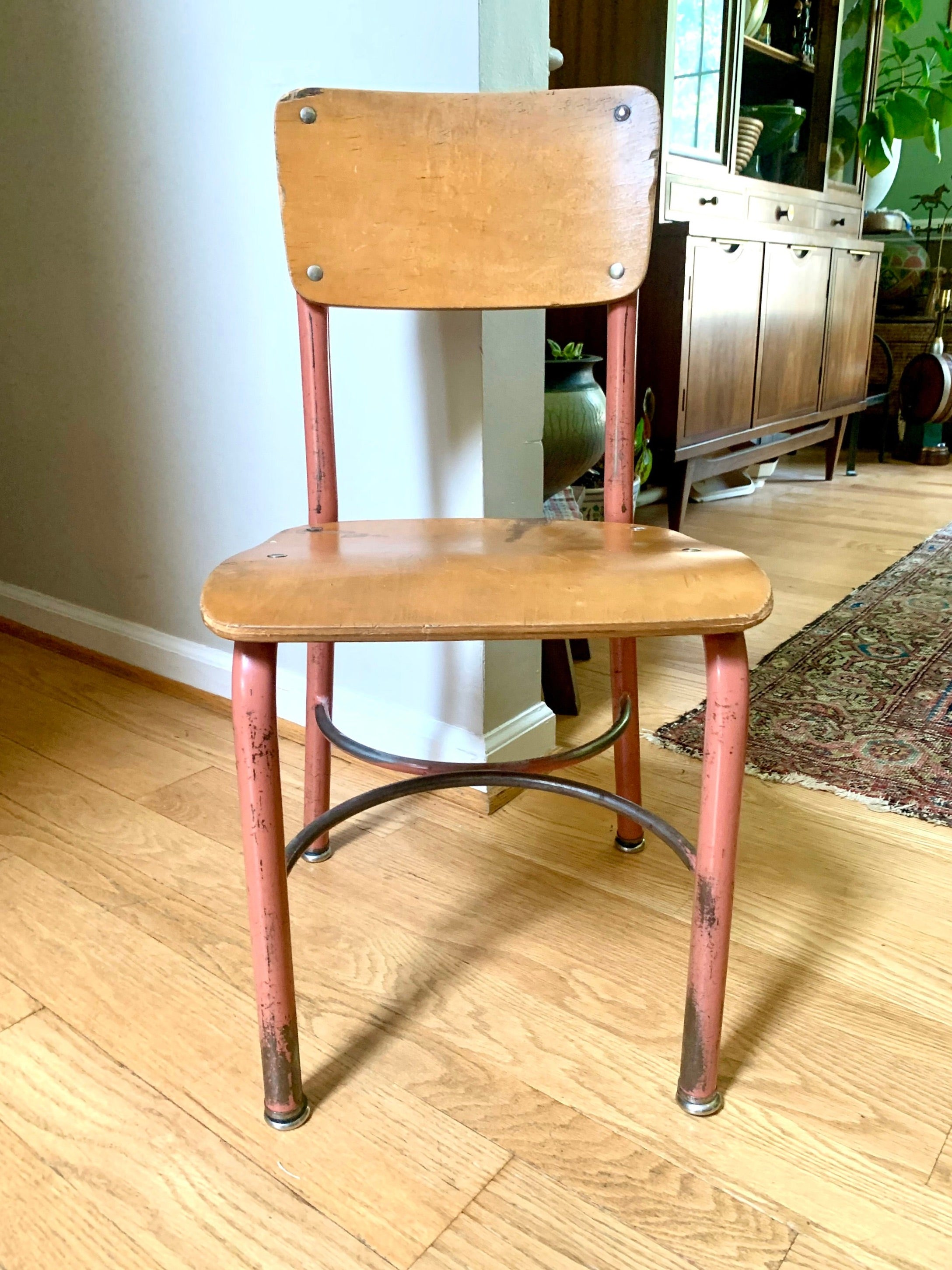 Vtg Heywood Wakefield Chair | Shabby Chic Metal School Chair | Chippy Paint Child's Seat | Pink Kid's Chair| Rustic Industrial Decor