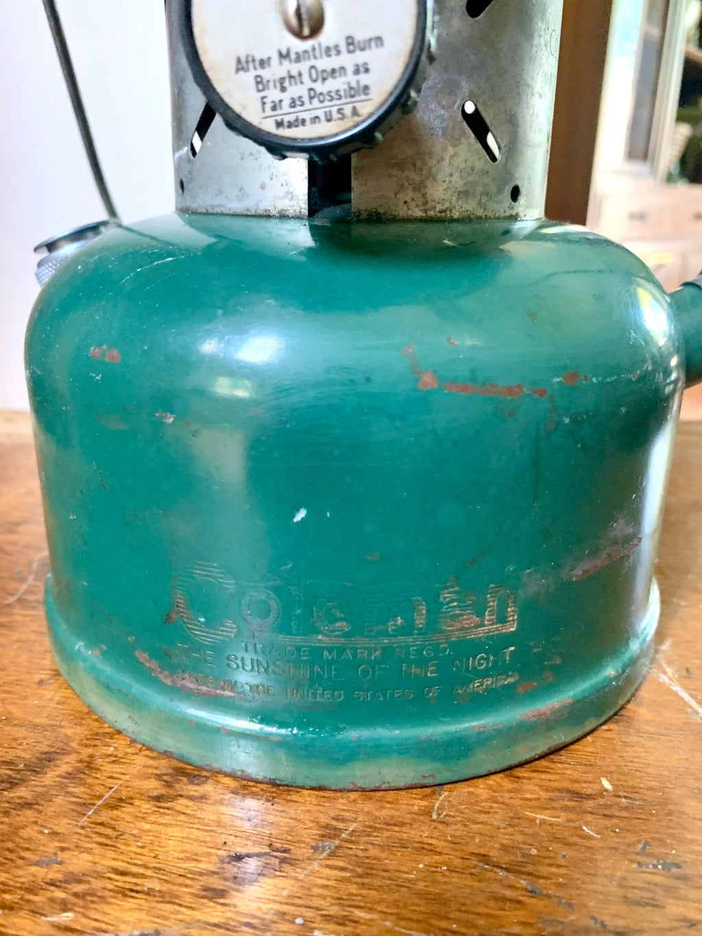 Vtg Coleman Model 228E Lantern| Coleman 1953 Big Hat Lantern | Model 228E Coleman Lantern | Pressure Lantern | Yellow Glass Duel Mantel