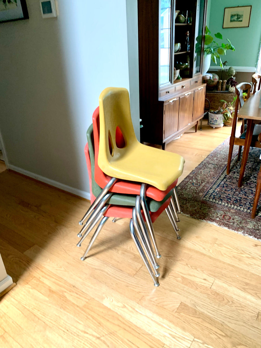 Vintage MCM Carter Craft Profile Chair | Plastic MCM Stackable Chair | Molded Green Child's Chair | Plastic School Chair (Copy)