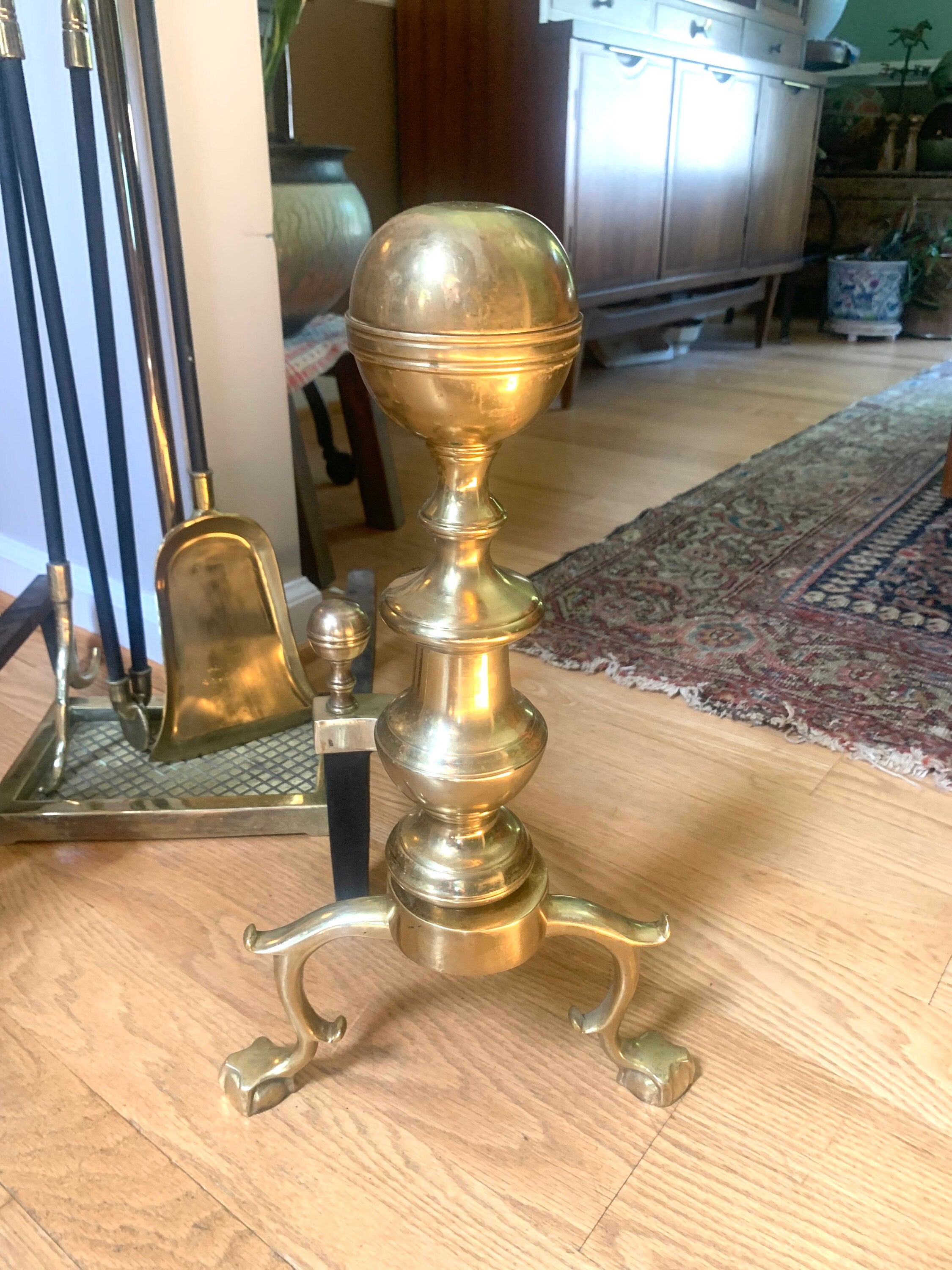 Harvin Co. Andirons and Fireplace Tool Set | Brass Harvin Fireplace Set | Claw Foot Brass Firedogs | Cannonball Brass Andirons & Tools