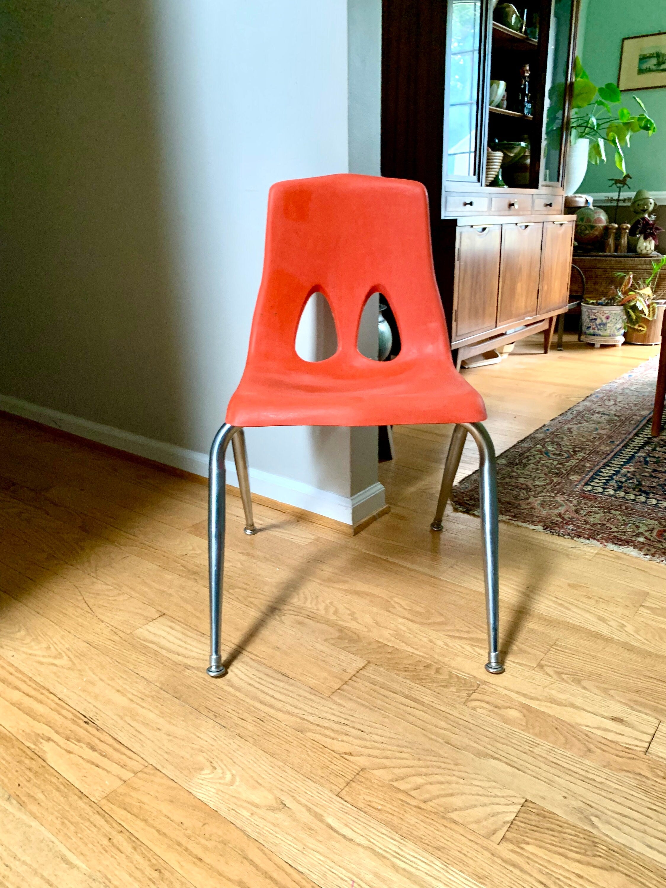 Vintage MCM Carter Craft Profile Chair | Plastic MCM Stackable Chair | Molded Child Chairs | Plastic School Chairs