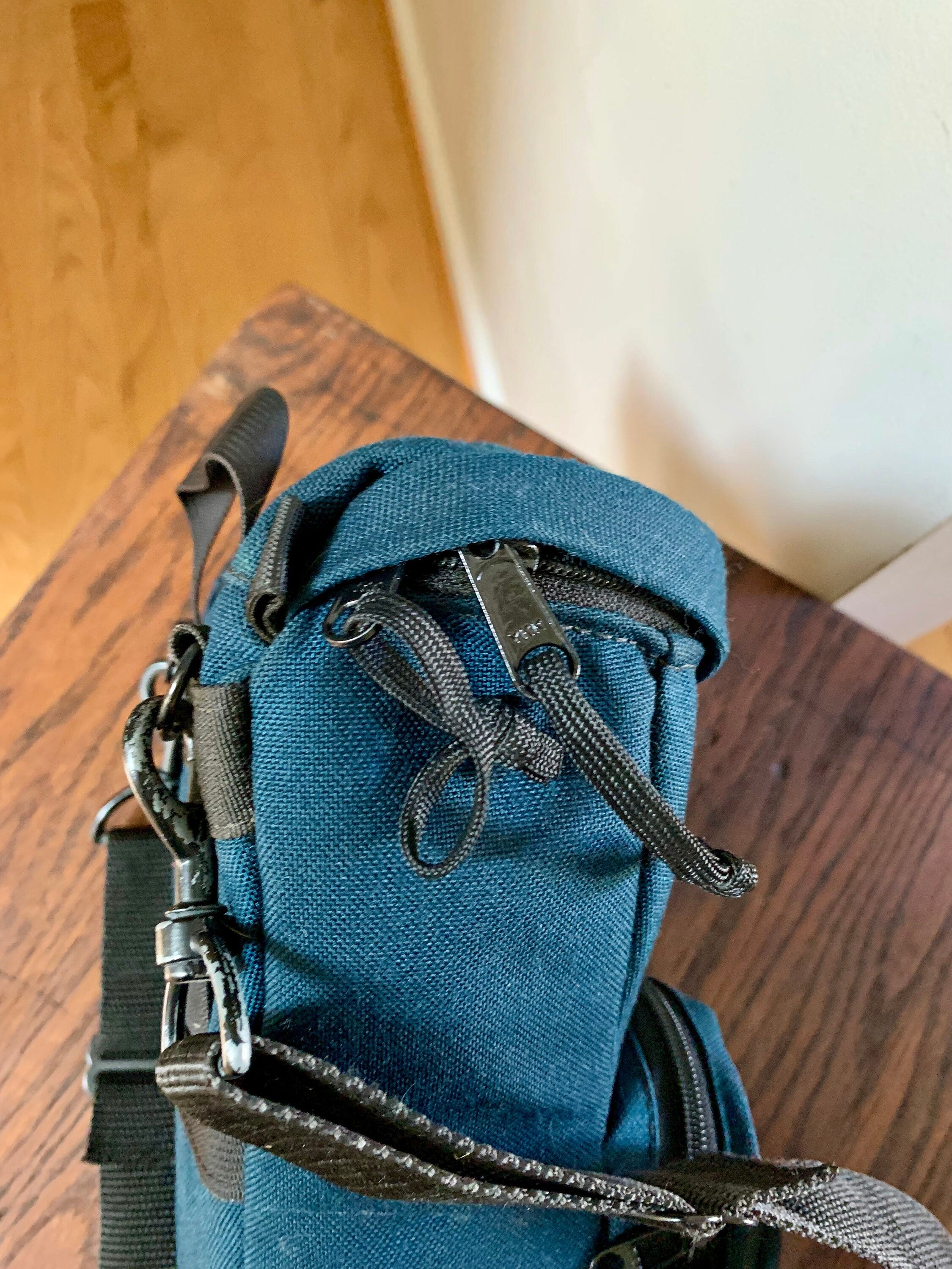 Vtg L.L. Bean Canvas Camera Bag | L.L. Bean Shoulder Strap Camera Bag | 90's Camera Shoulder Bag | Blue  L.L. Bean Shoulder Bag