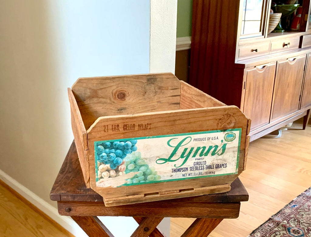 Vtg Wood Lynn's Finest Grape Crate | Wooden Grape Crate | Rustic Storage Greenleaf Farms Advertisement Box | Thompson Grapes Box