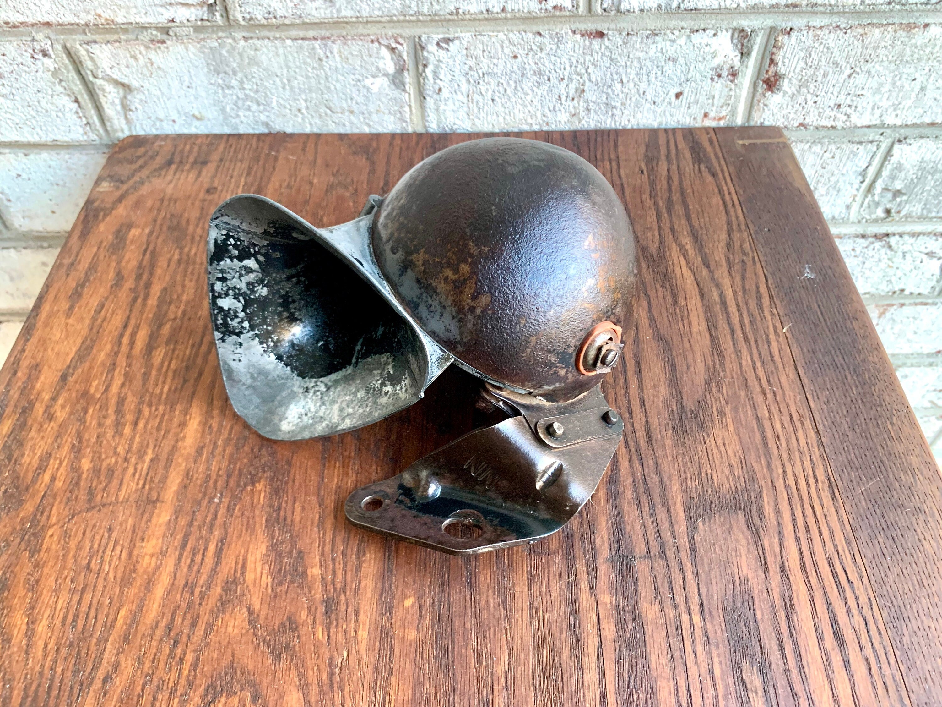 Vtg Delco Remy Model 759  12 Volt Horn | 1955-57 Corvette Low Tone Horn | 50's Delco Remy Low Tone Horn With Bracket | Automobile Horn