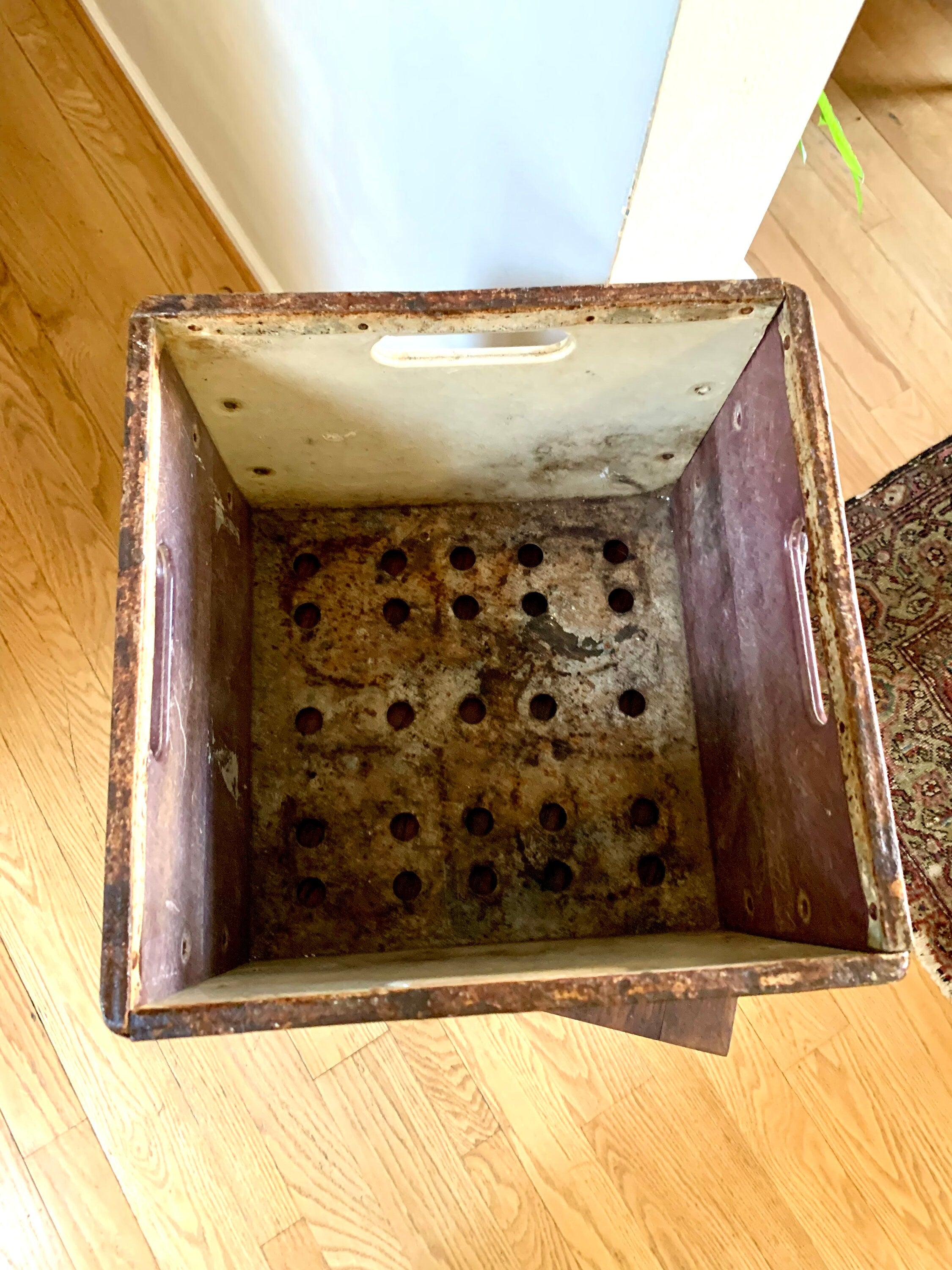 Vtg Meadow Brook Magic Milk Crate | Erie PA Rustic Metal and Fiberglass Milk Crate | Antique Milk Bottle Crate