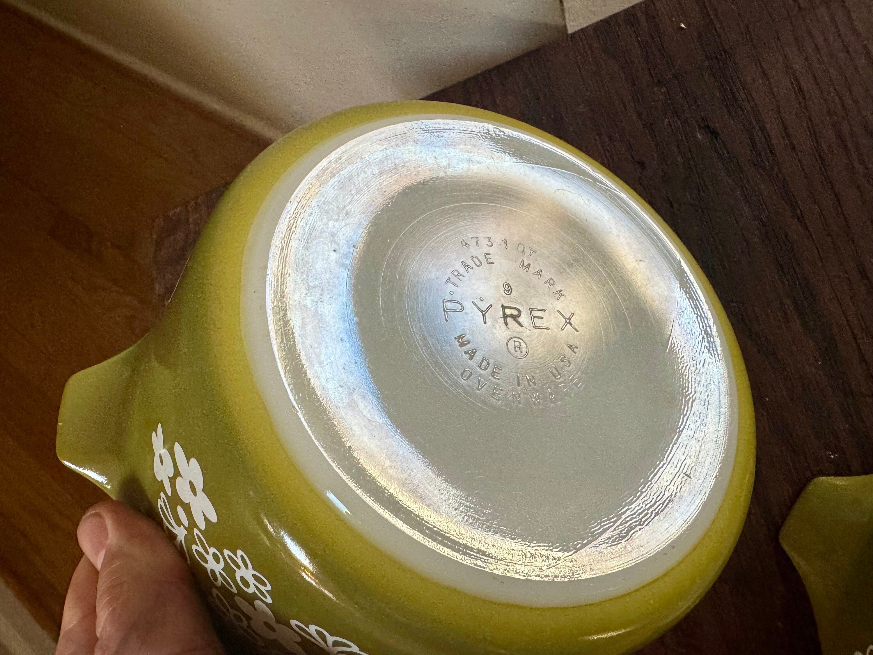 Pyrex 471 and 473 Spring Blossom Casserole Dishes | Vintage Crazy Daisy Pyrex Set | Green Pyrex Dish | Mid Century Kitchen | No lids