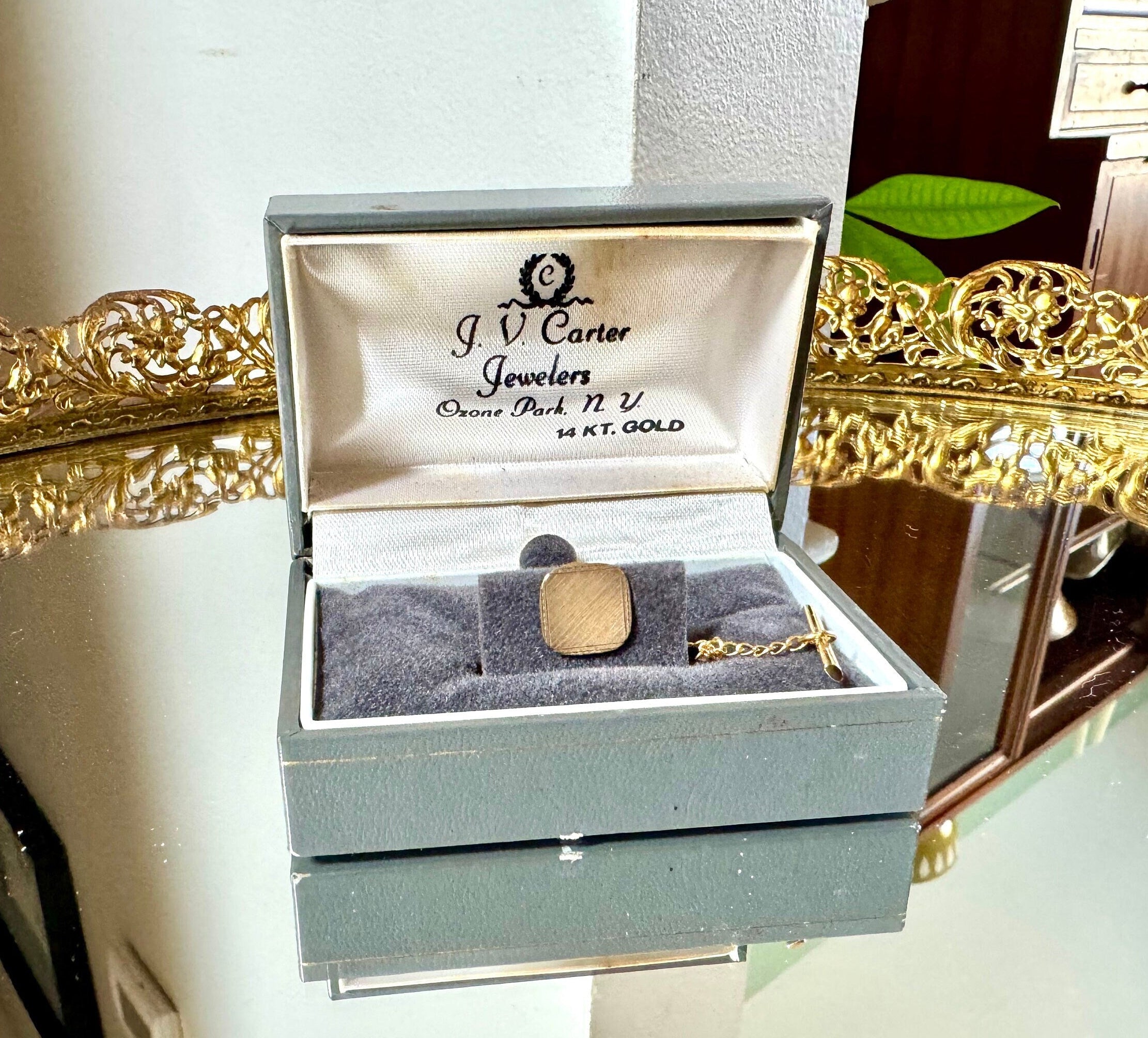 J.V. Carter 14KT Etched Tie Tack Pin | Vintage 14K Yellow Gold Tie Tack Pin in Original Box | Simple Gold Tie Tack Pin