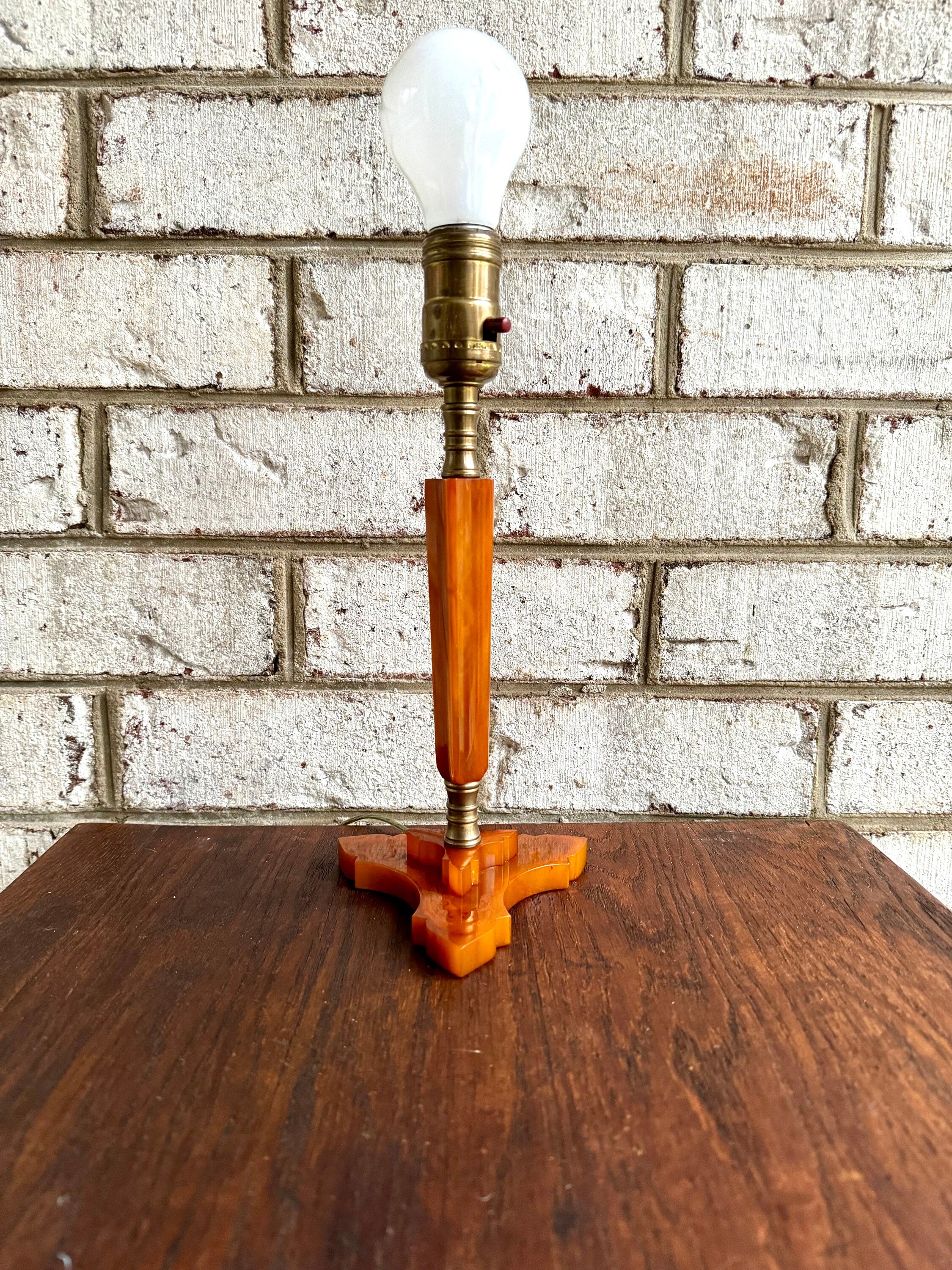 Small Bakelite Lamp | Vintage Butterscotch Bakelite Desk Lamp | Small Bakelite Table Lamp | Machine Age Art Deco Catalin/Bakelite Lamp (Shade NI)