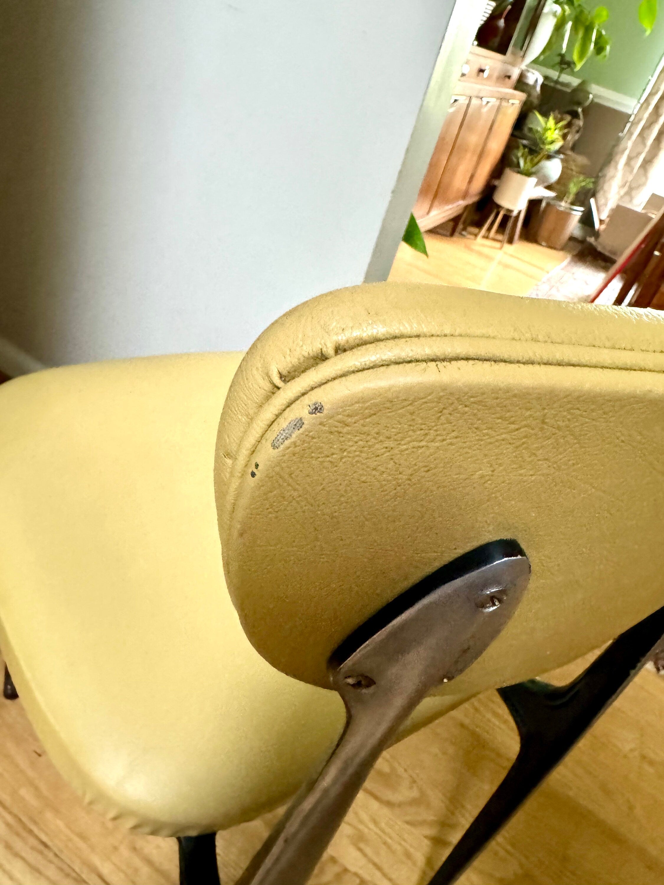 Vtg Aluminum Gazelle Crucible Chair | Shelby Williams Yellow Metal Crucible Chair | MCM Crucible Chair | Crucible Products Corp Chair