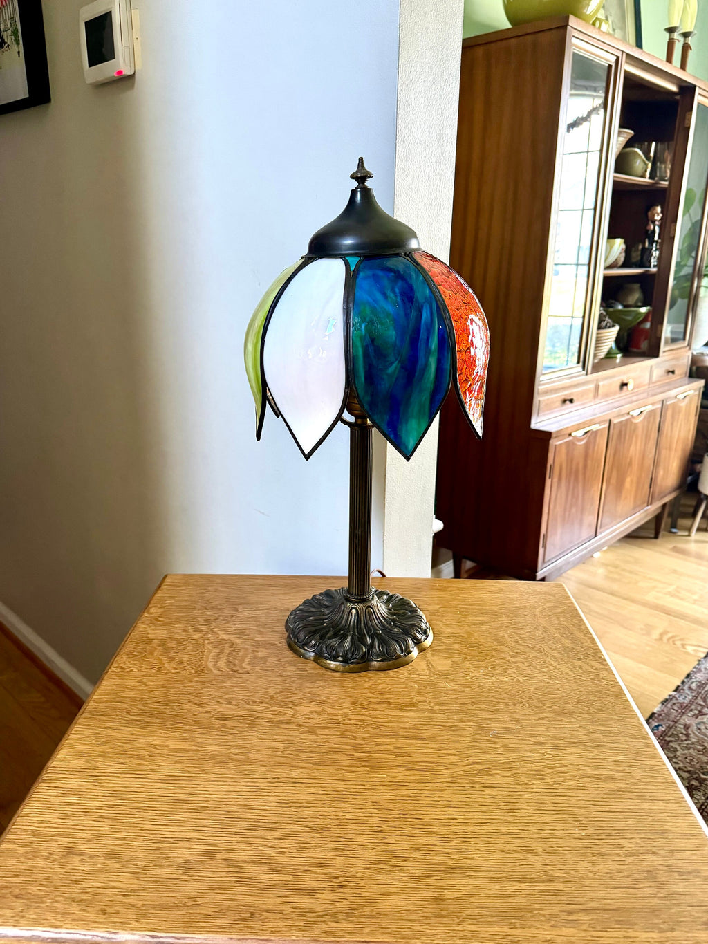 Vtg Miller 952 Slag Glass Lamp | Ornate Miller Base with Multicolor Slag Glass Shade | Slag Glass Desk Lamp | Miller Lamp Company 952