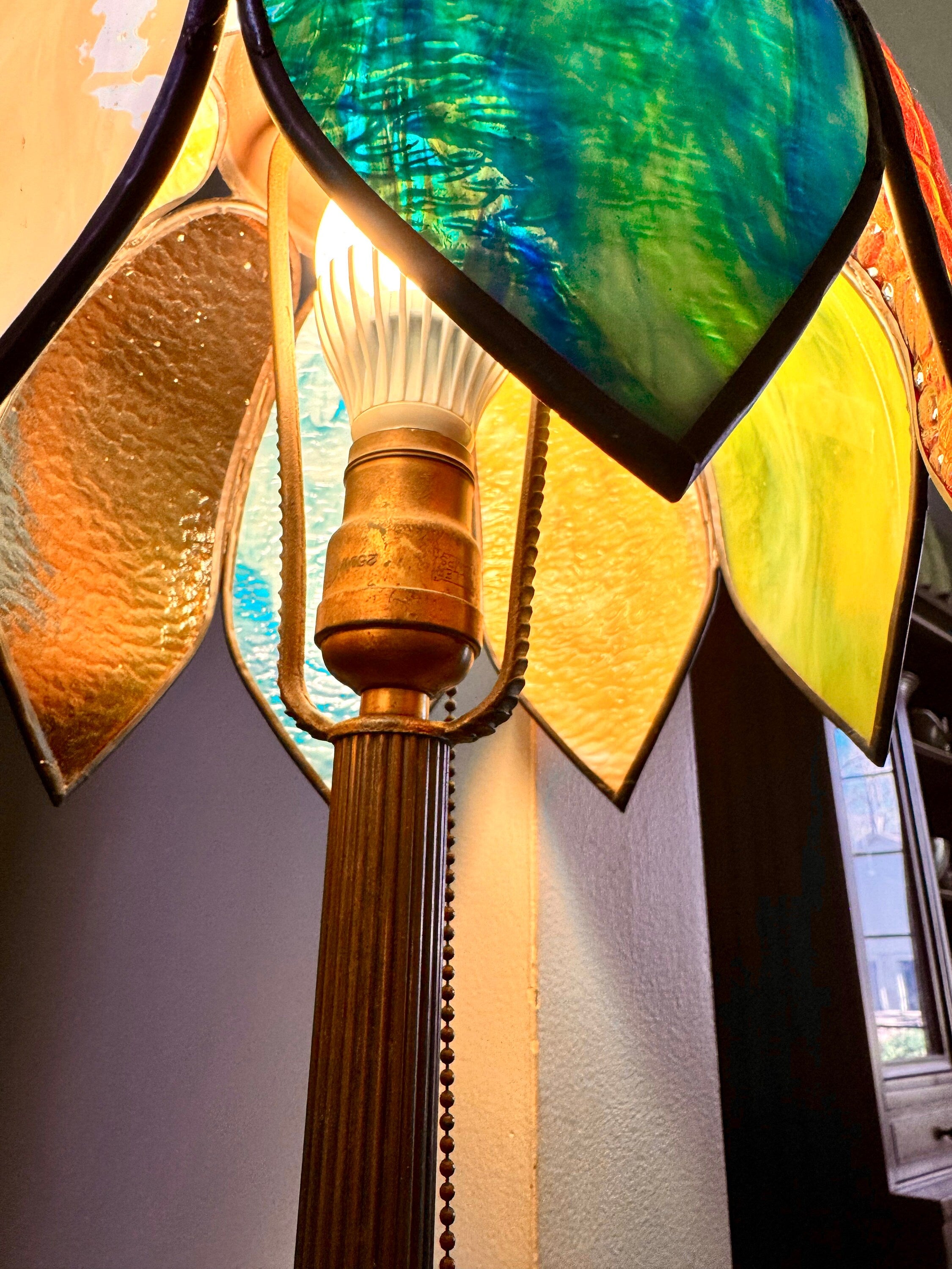 Vtg Miller 952 Slag Glass Lamp | Ornate Miller Base with Multicolor Slag Glass Shade | Slag Glass Desk Lamp | Miller Lamp Company 952