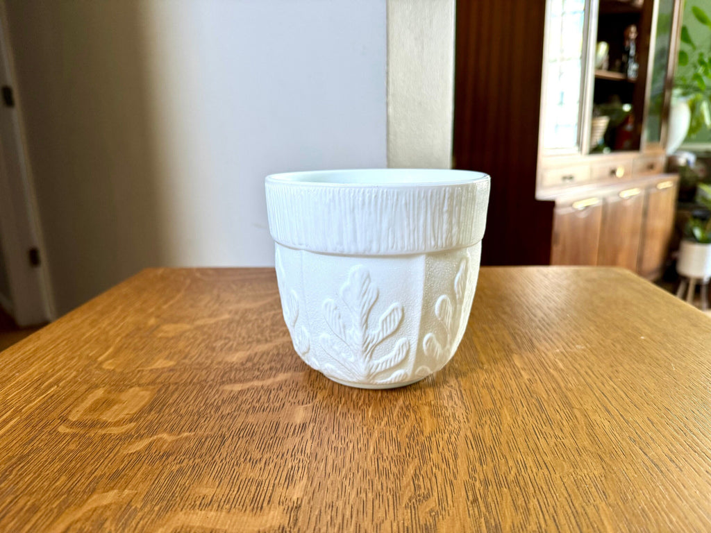 Vtg FTD White Planter | 1975 Milk Glass Planter | Oak Leaf White Glass Planter | Milk Glass FTD Pot