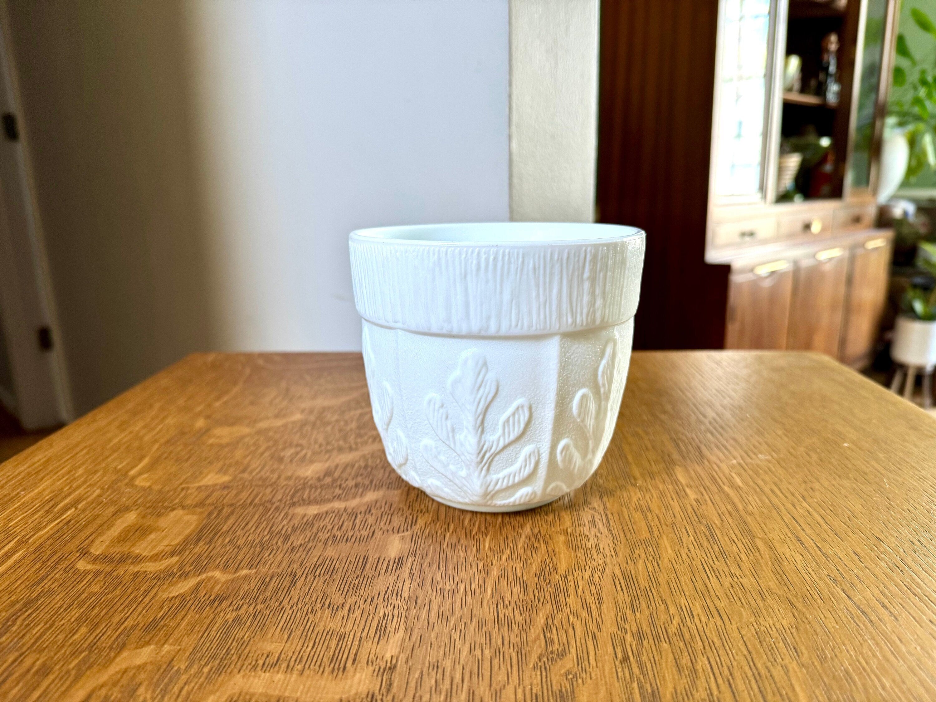 Vtg FTD White Planter | 1975 Milk Glass Planter | Oak Leaf White Glass Planter | Milk Glass FTD Pot
