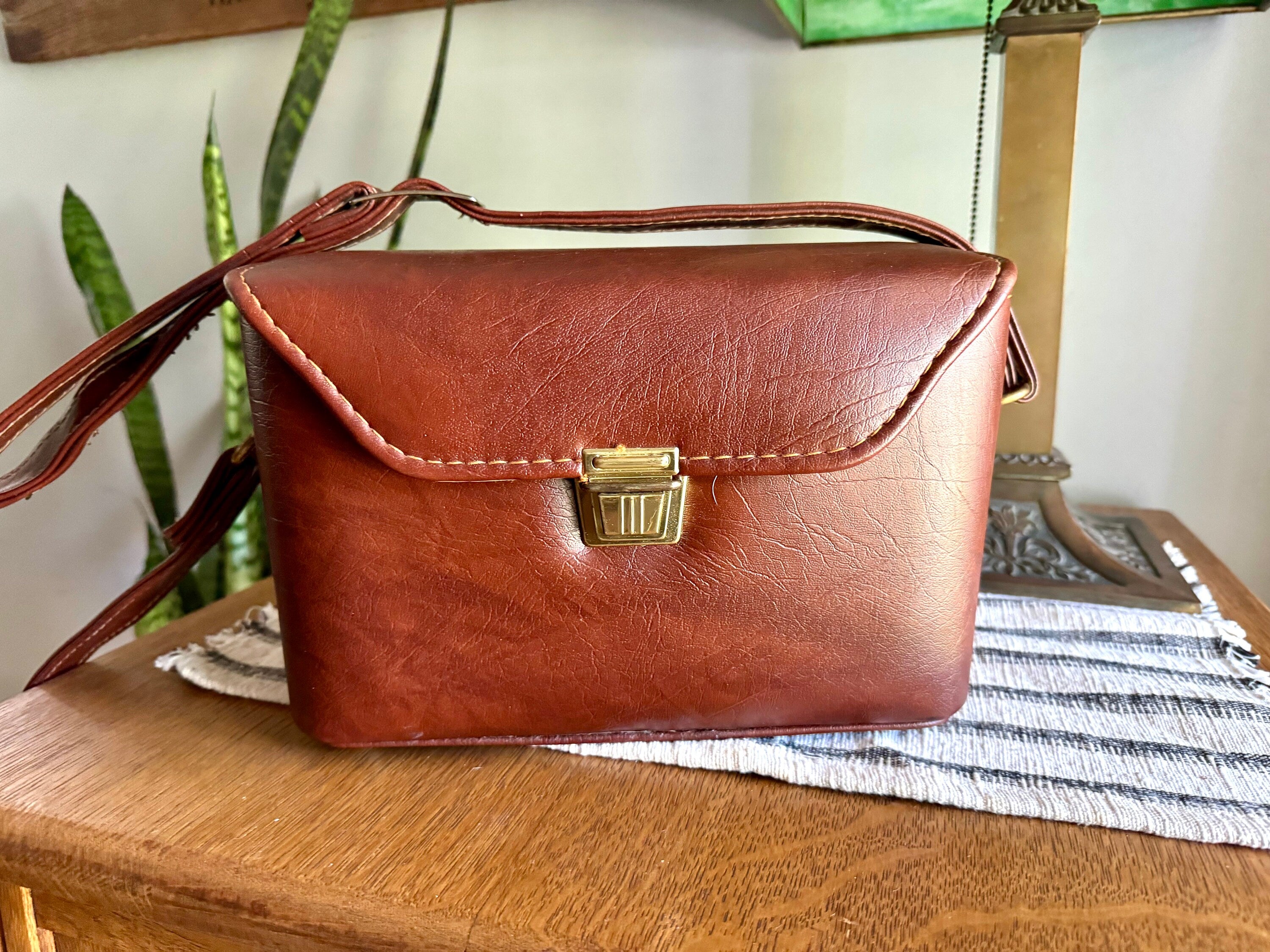 Faux Leather Shoulder Bag | Vintage Brown Marbled Vinyl Camera Bag | Retro Camera Bag With Key | Vegan Leather Handbag | Brown Vinyl Bag