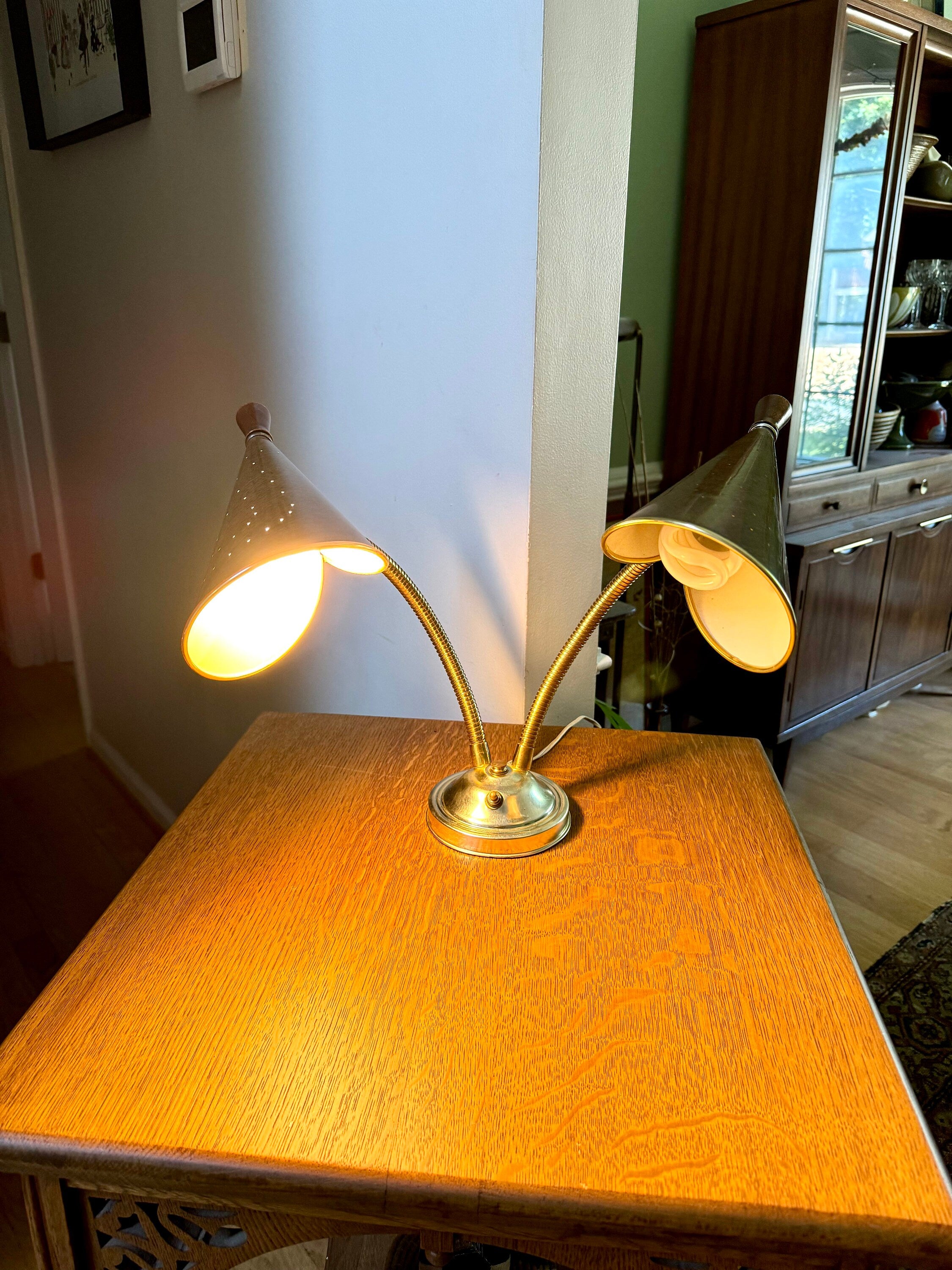 Vtg MCM Double Gooseneck Desk Lamp | Faux Woodgrain Mid Century Modern Gooseneck Desk Lamp | Atomic Double Fixture Adjustable Lamp