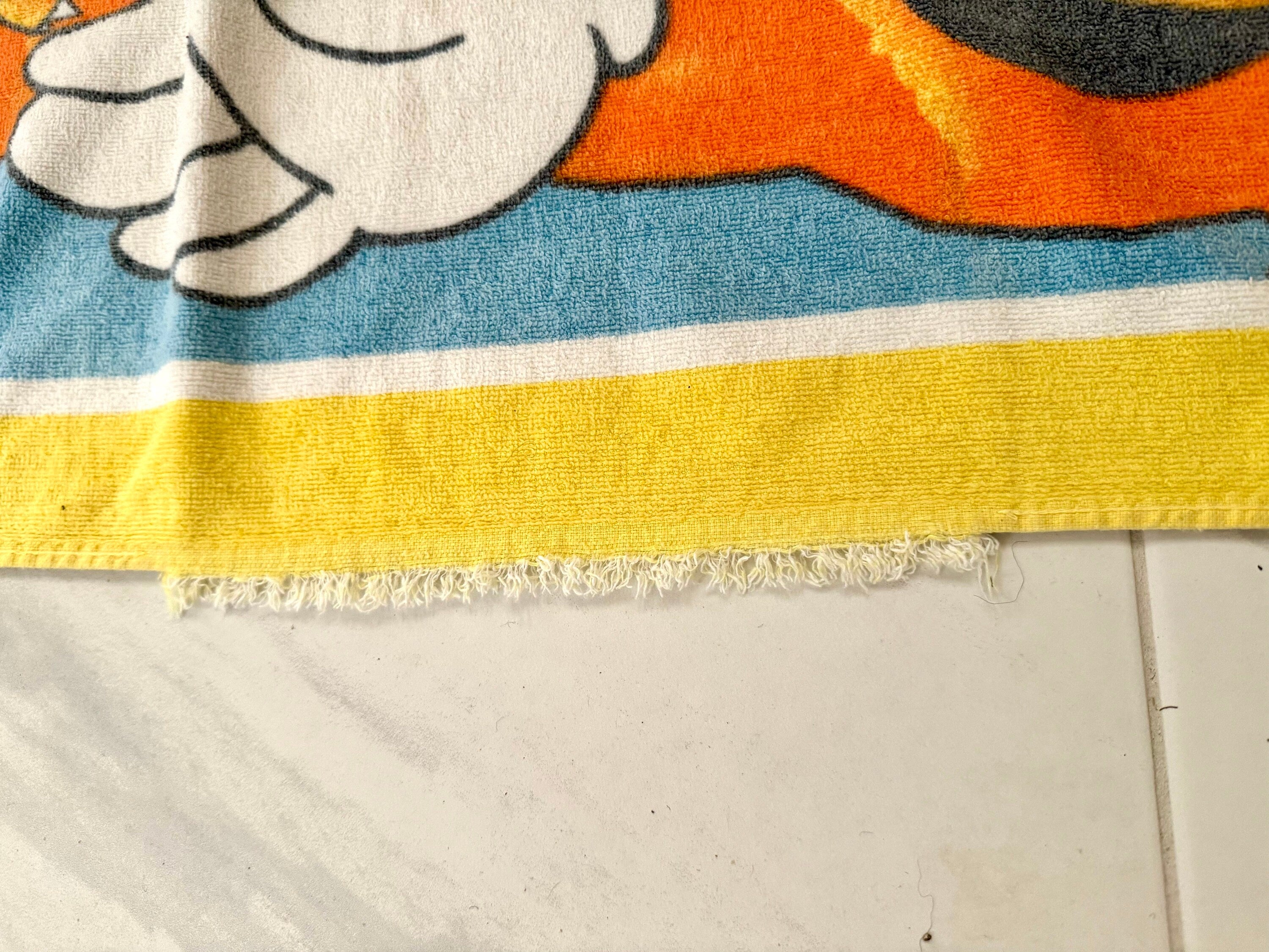 Vtg 1990 Super Mario Bros 3 Beach Towel | Nintendo of America Inc. Beach Towel | Super Mario Bros Yellow Towel