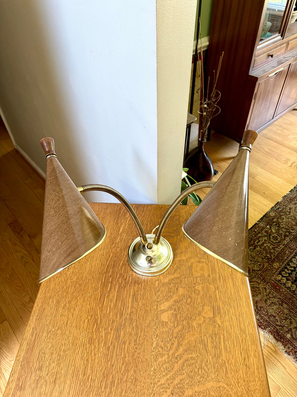 Vtg MCM Double Gooseneck Desk Lamp | Faux Woodgrain Mid Century Modern Gooseneck Desk Lamp | Atomic Double Fixture Adjustable Lamp