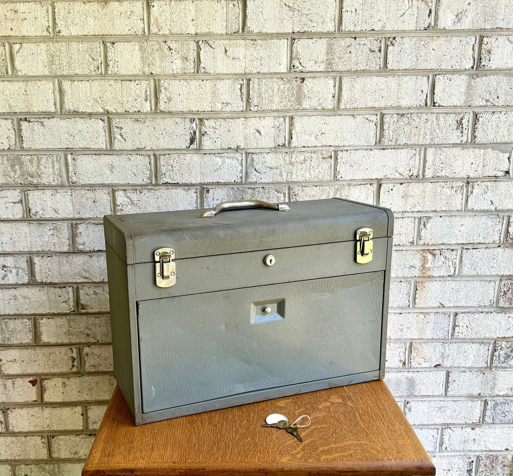 Vtg Metal Tool Machinist Tool Chest | 3 Drawer Metal Tool Chest with Keys | Locking Metal Journeyman Chest | 3 Drawer Metal Toolbox