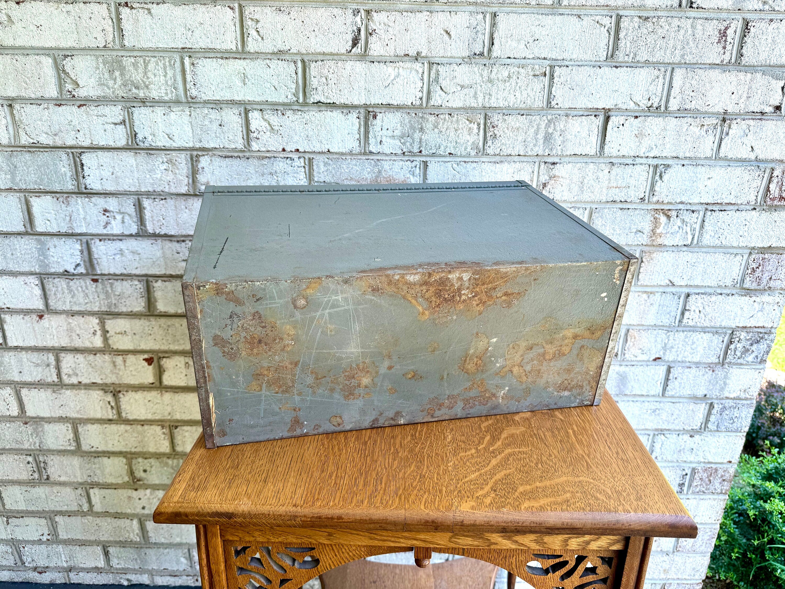 Vtg Metal Tool Machinist Tool Chest | 3 Drawer Metal Tool Chest with Keys | Locking Metal Journeyman Chest | 3 Drawer Metal Toolbox