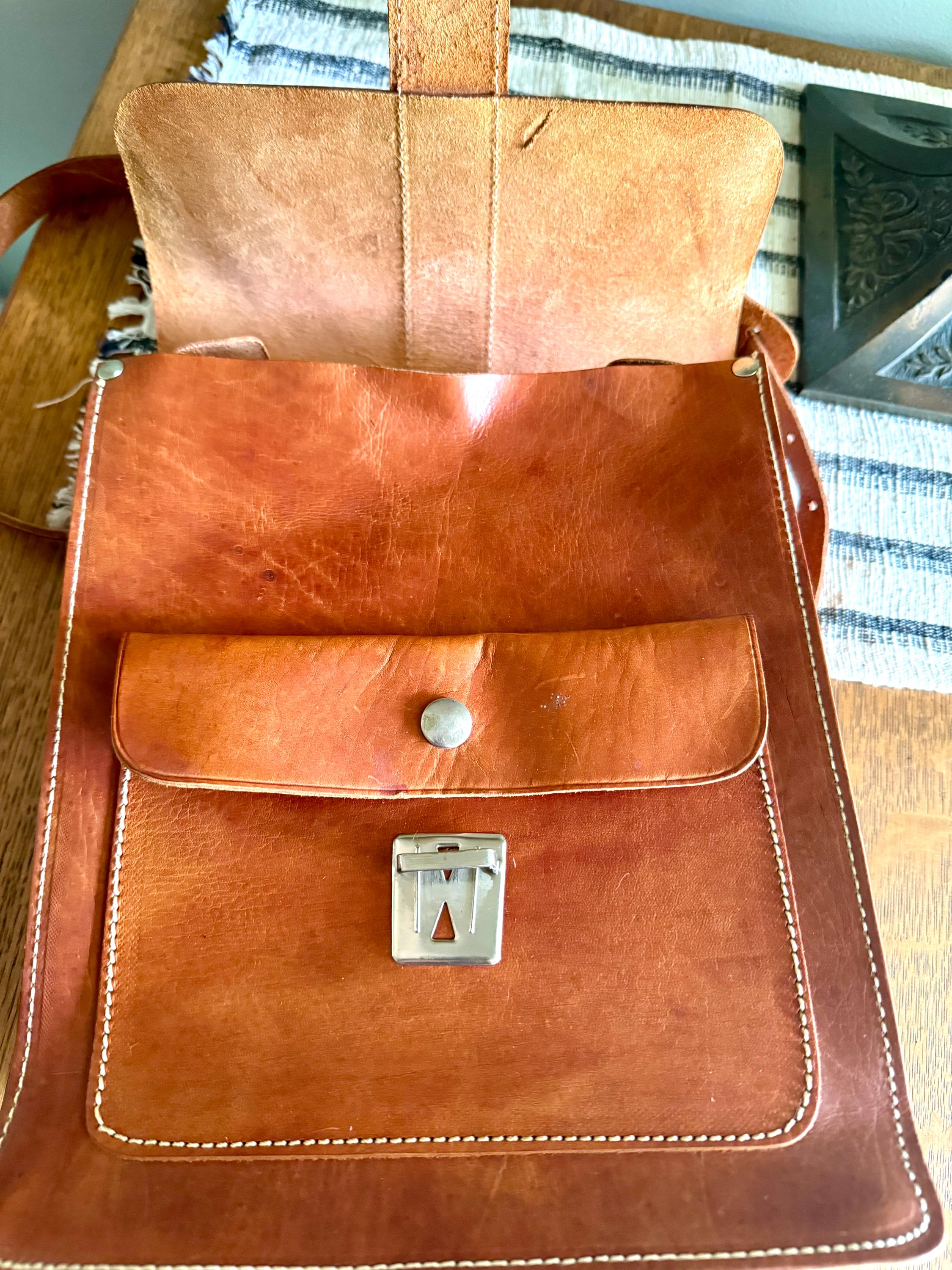 Vtg Genuine Leather Pack | Rustic Leather Messenger Bag | Unisex Shoulder Bag |  Leather Purse | Leather Travel Bag | Rustic Leather Bag