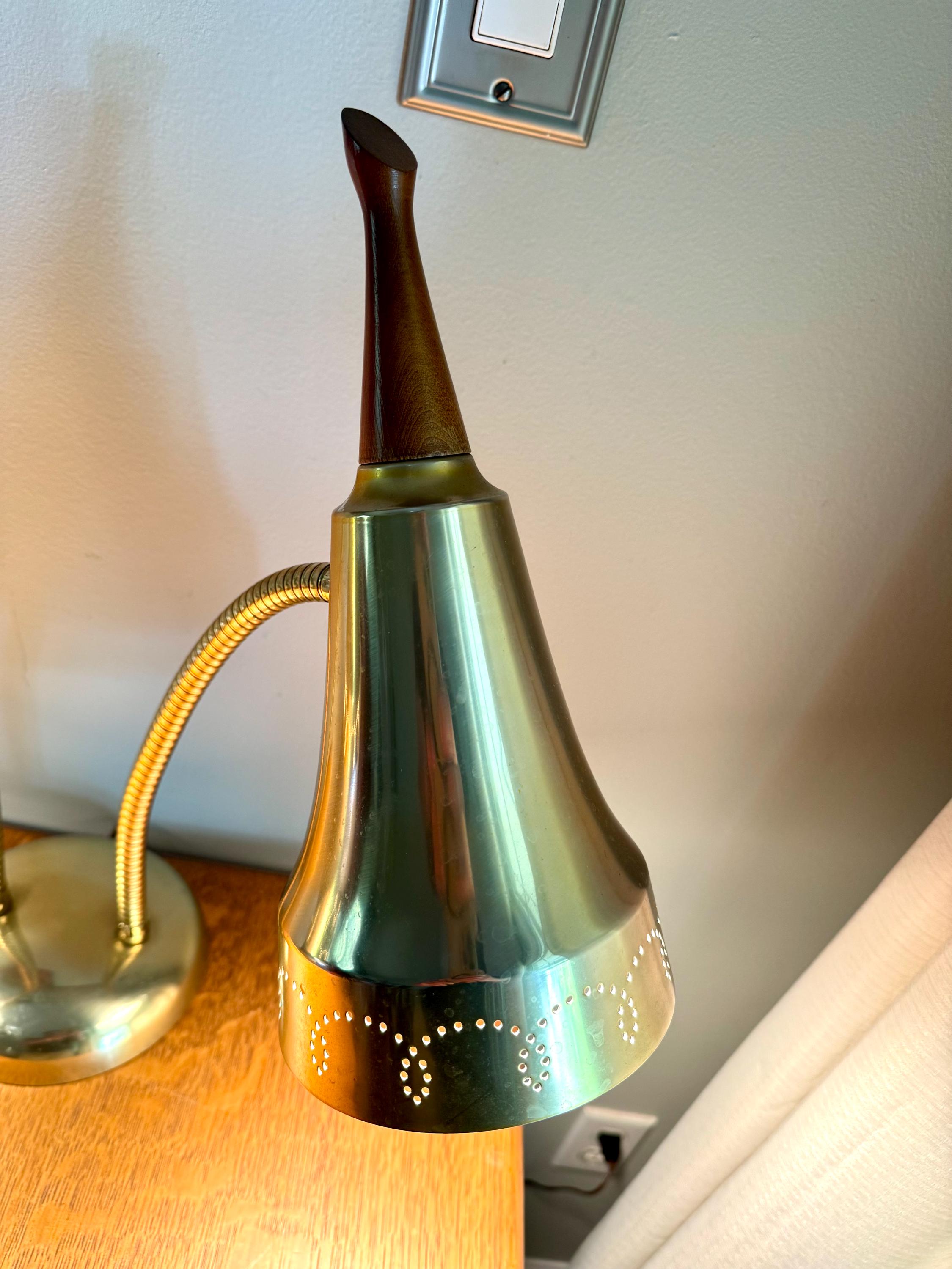 Vtg MCM Double Gooseneck Desk Lamp | Teak Knob Mid Century Modern Gooseneck Desk Lamp | Atomic Pierced Double Fixture Adjustable Lamp