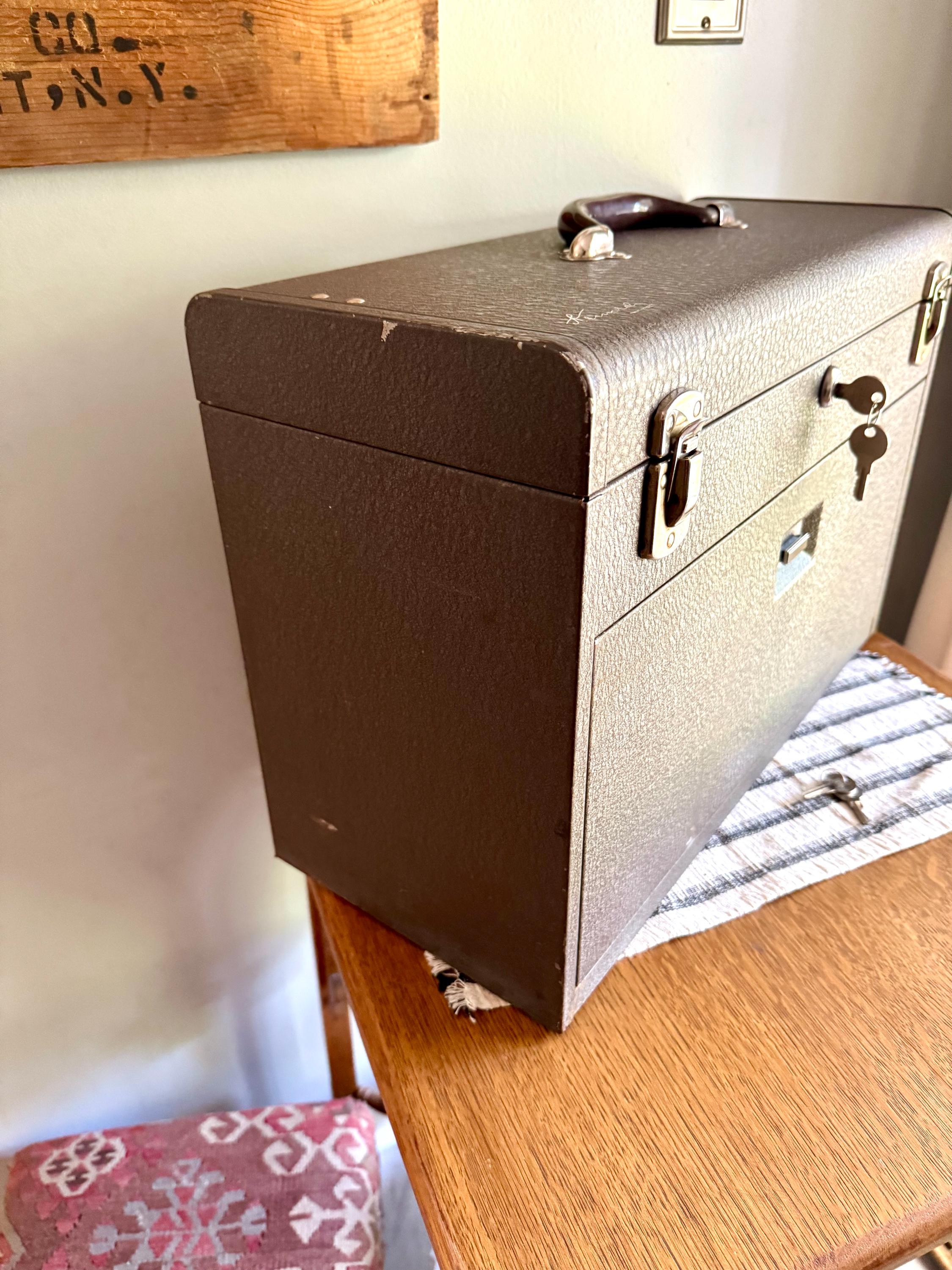 Vtg Kennedy Kits Metal Tool Machinist Tool Chest | 3 Drawer Metal Tool Chest with Keys | Locking Metal Journeyman Chest With Keys