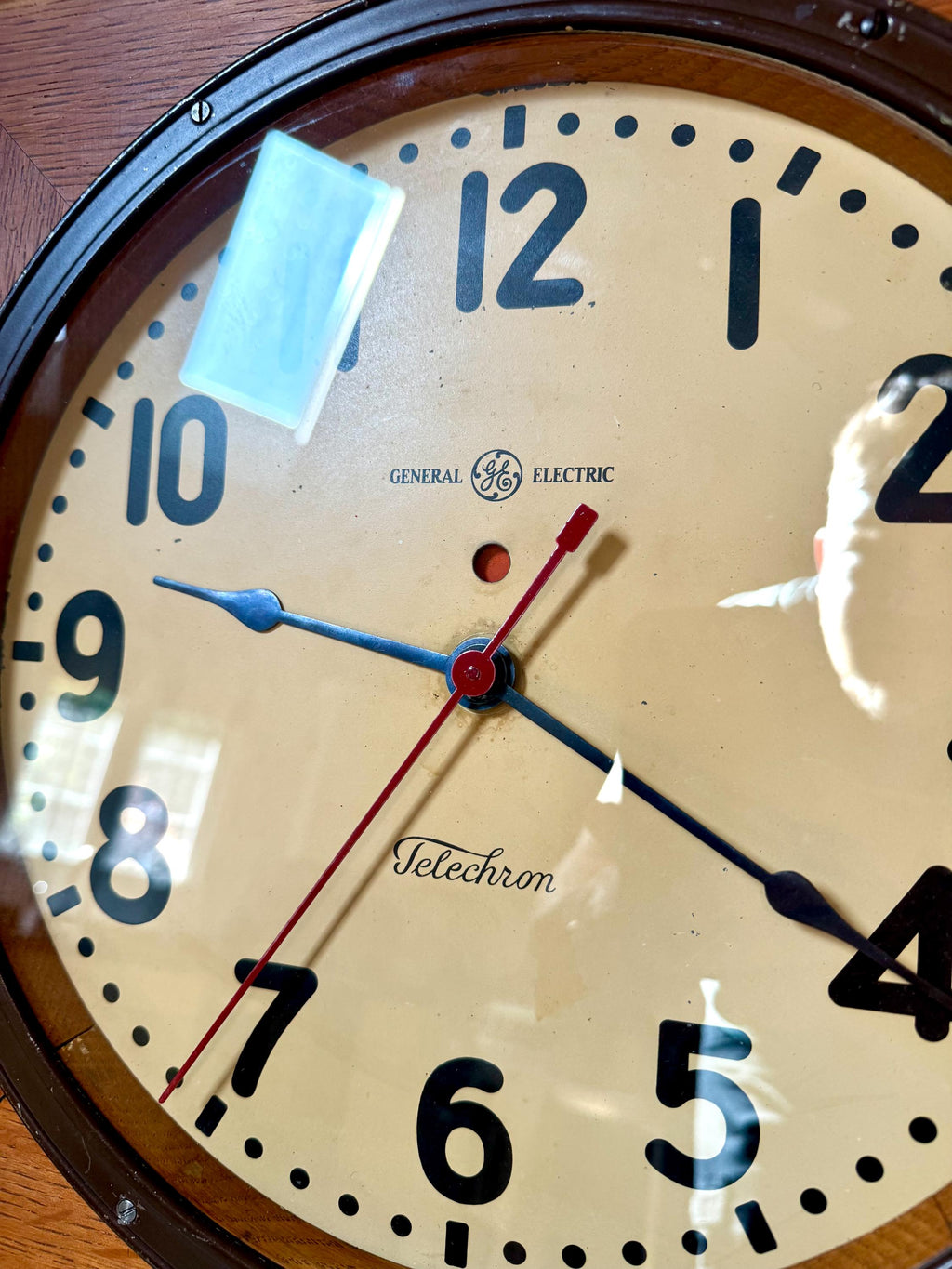 Antique 1930's General Electric Telechron Clock in Wood Case | General Electric Oak Wall Clock | Electric Telechron Wall Clock | Rustic Wall Clock