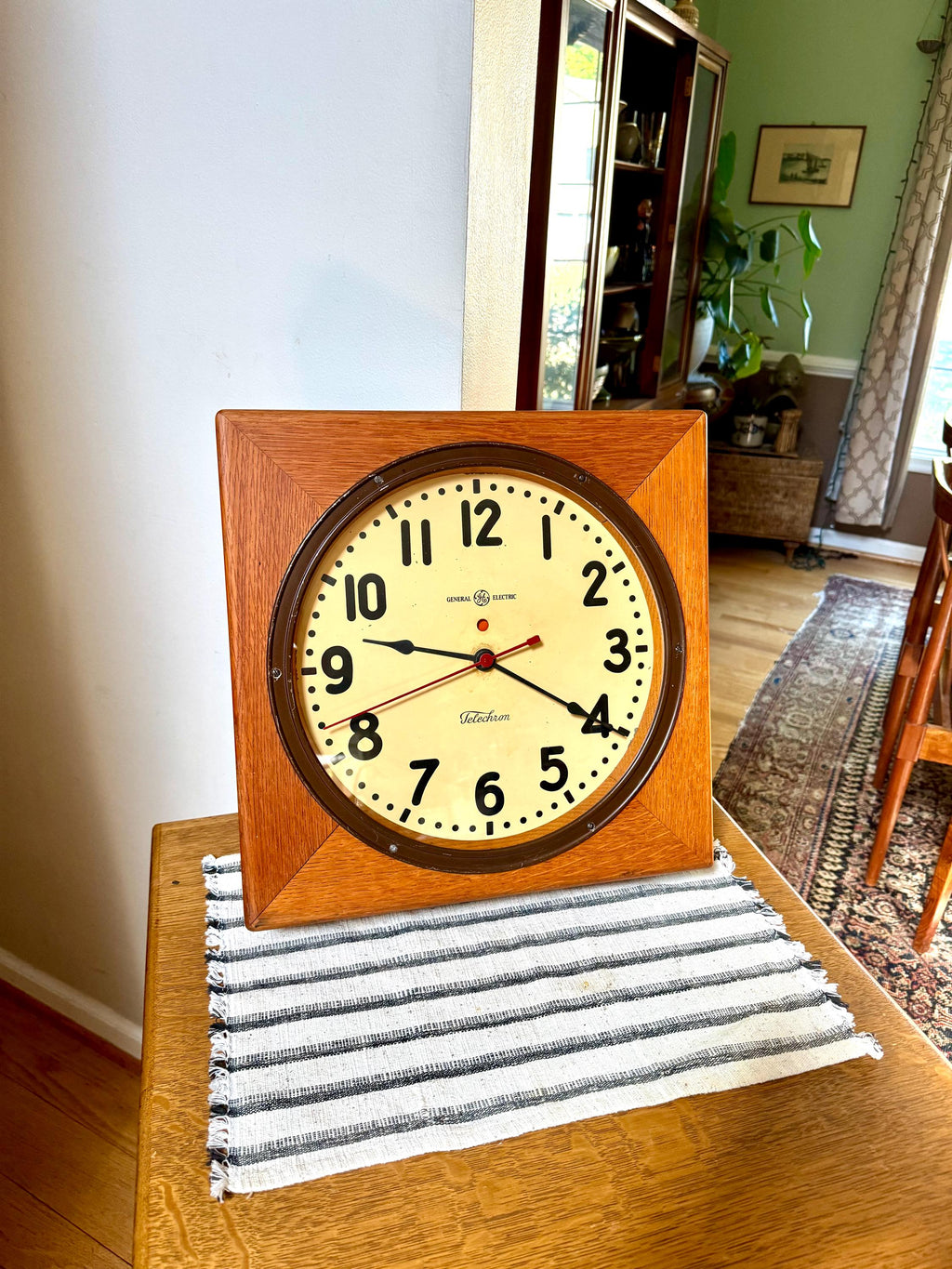 Antique 1930's General Electric Telechron Clock in Wood Case | General Electric Oak Wall Clock | Electric Telechron Wall Clock | Rustic Wall Clock
