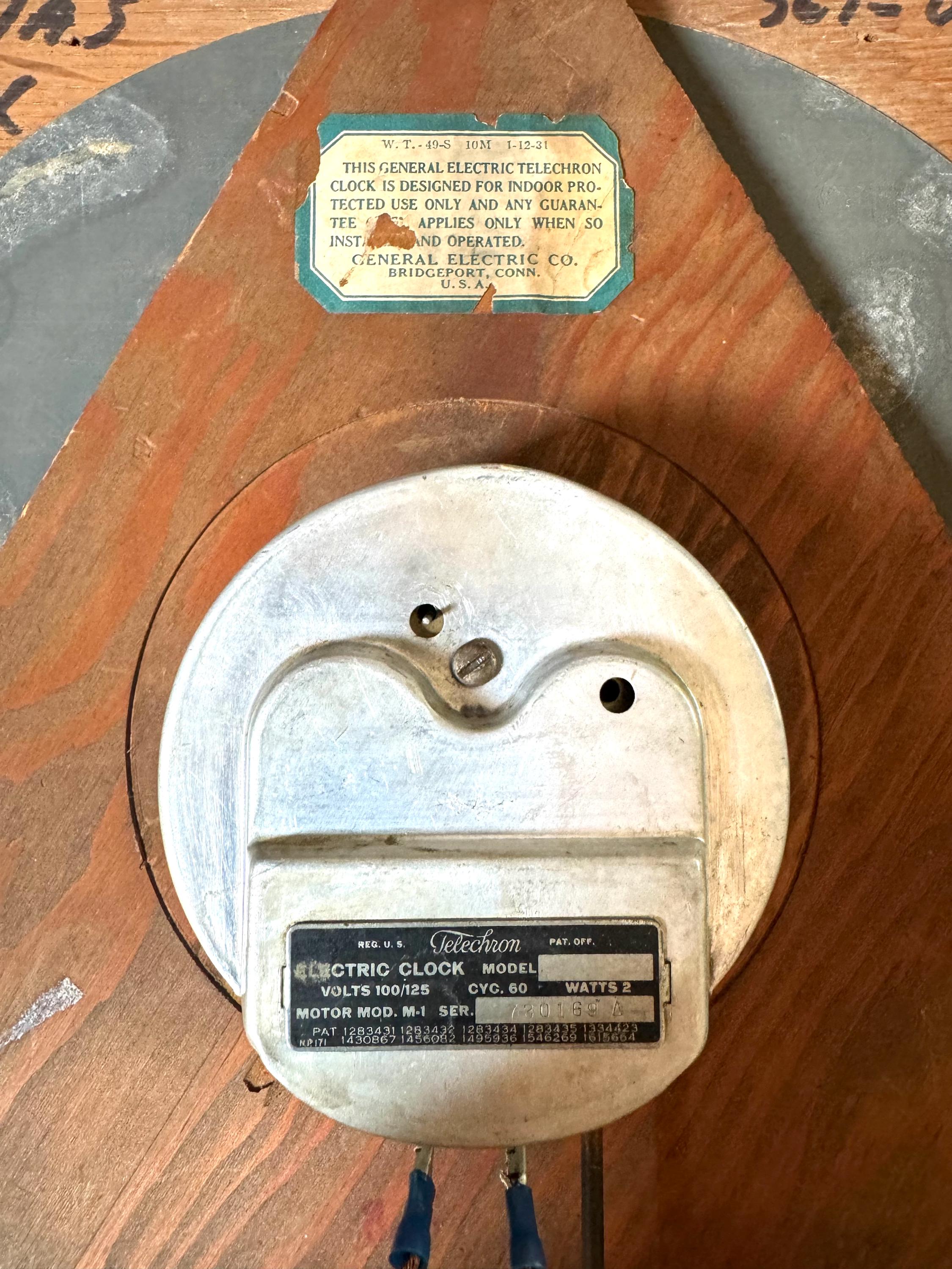 Antique 1930's General Electric Telechron Clock in Wood Case | General Electric Oak Wall Clock | Electric Telechron Wall Clock | Rustic Wall Clock