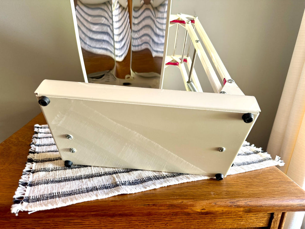 A Vtg SADelite Northern Light Technology White Desk Lamp | Therapy Desk Lamp | Sadelite Light Therapy Desk Lamp | (No Bulbs)
