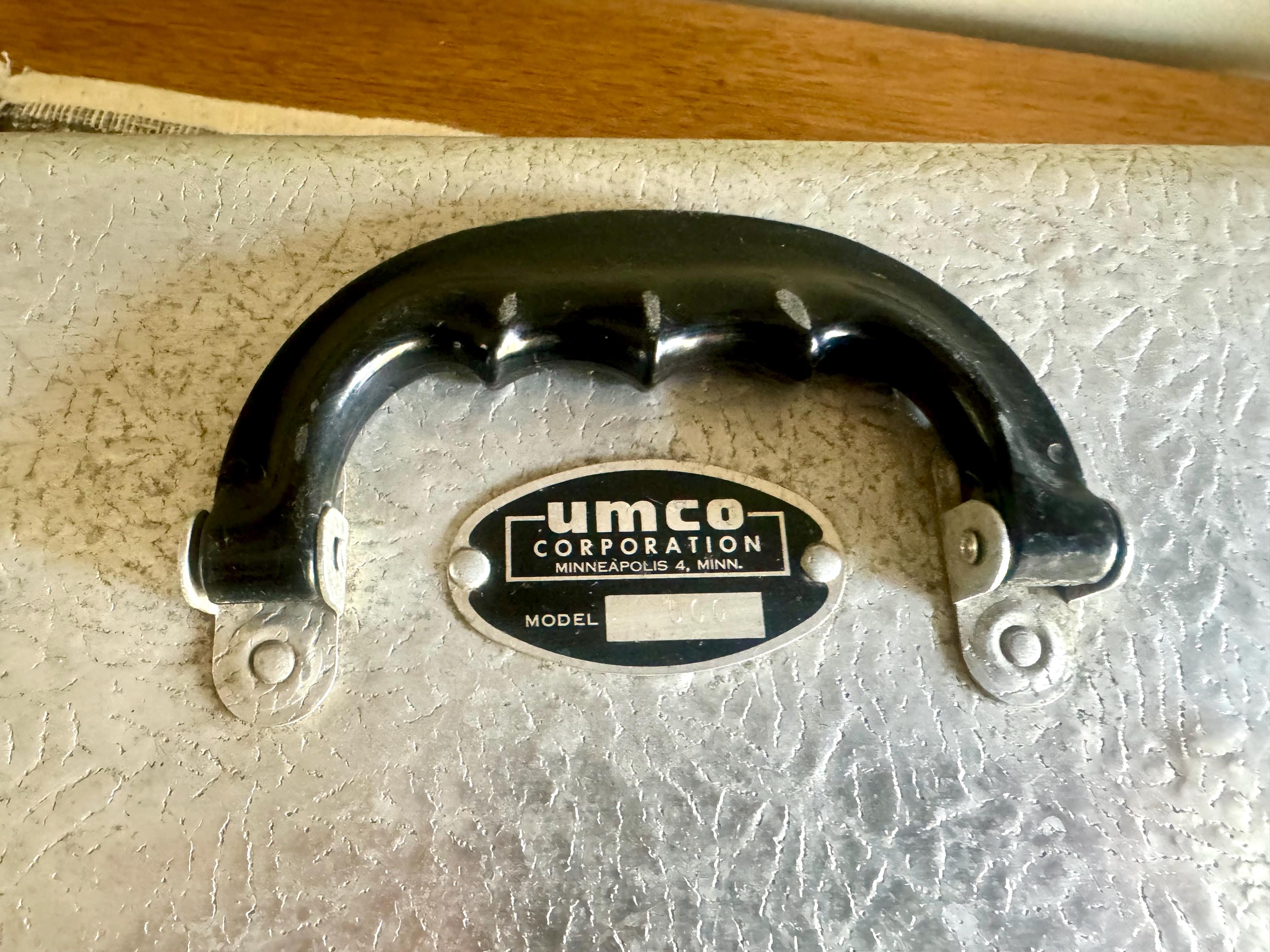 Vtg UMCO 500 Aluminum Tackle Box | Aluminum Umco Tackle Box | Fishing Tackle Box | Textured Aluminum Vtg Tackle Box