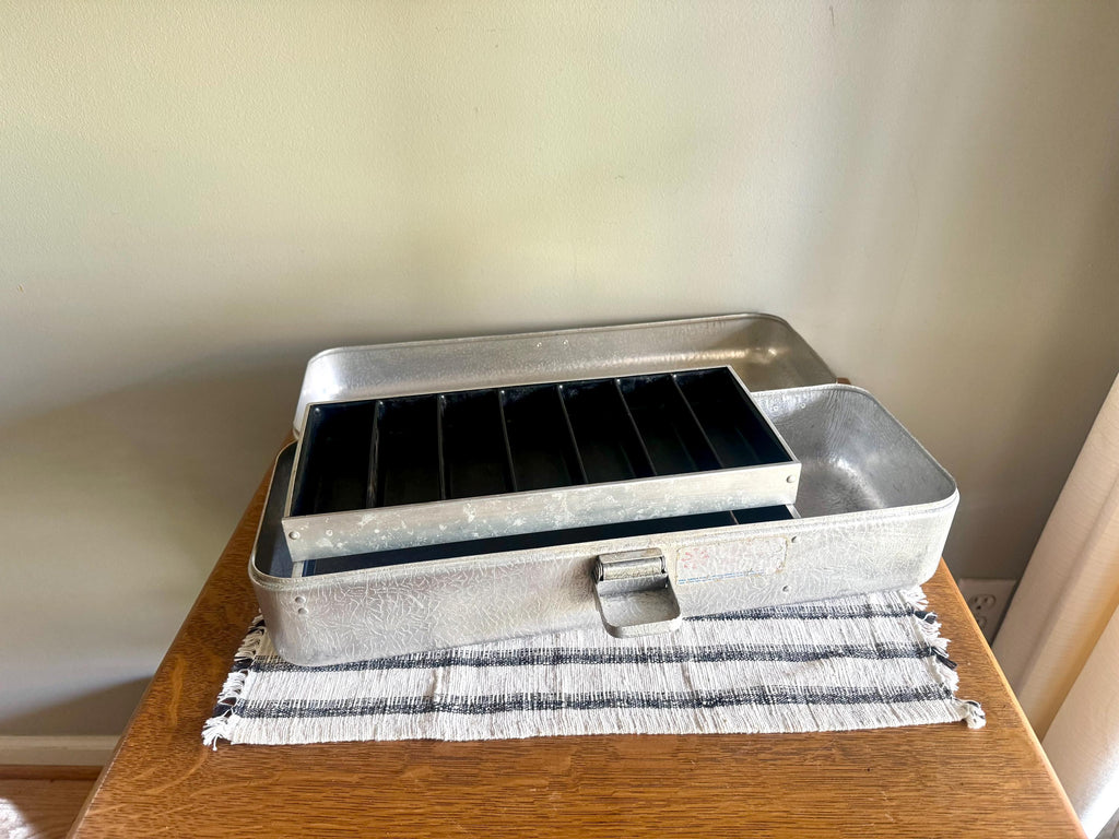 Vtg UMCO 500 Aluminum Tackle Box | Aluminum Umco Tackle Box | Fishing Tackle Box | Textured Aluminum Vtg Tackle Box