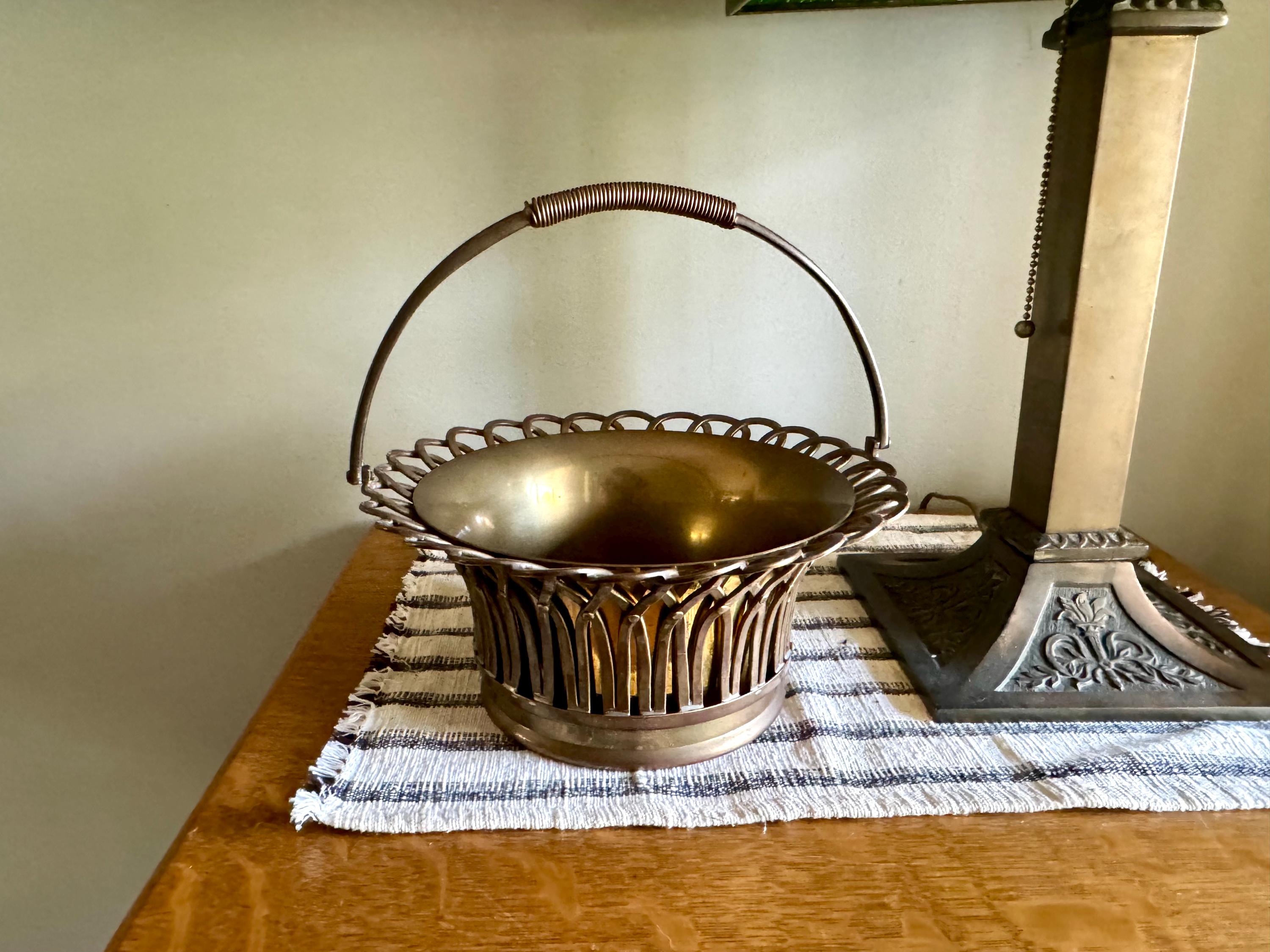 Vtg Woven Brass Mottahedeh Basket | Brass Planter Handled Basket | Solid Brass Basket Planter | Mottohedeh Brass Basket Centerpiece