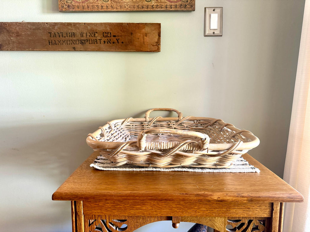 Vtg Wicker Bread Basket | Rustic Wicker Storage | 80's Bohemian Basket | Wall Wicker Basket | Flat Rattan Basket | Beach House Decor